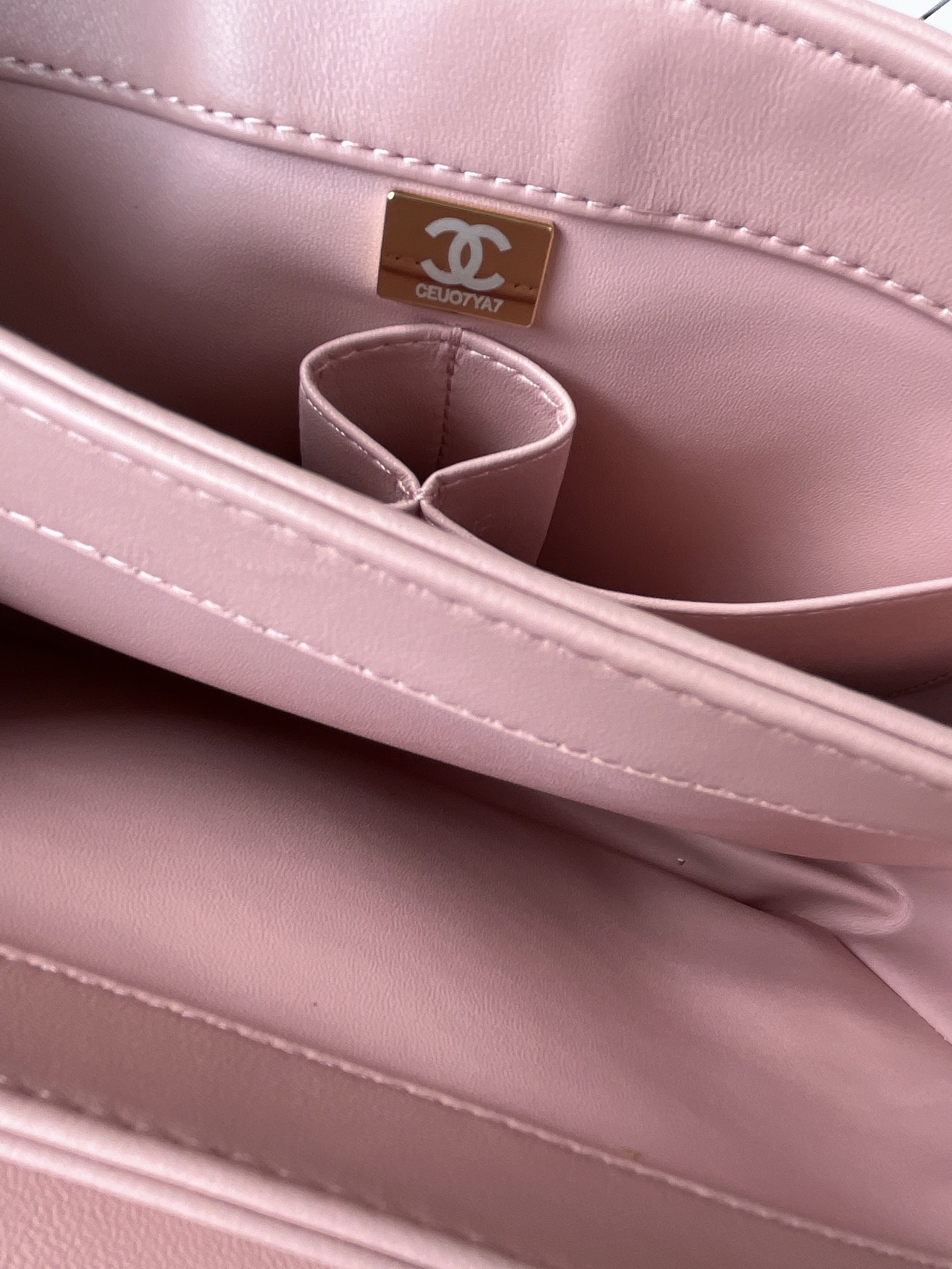 [TOP] CHANEL Trendy CC Handle Bag 25×12×17cm - Pink &GHW