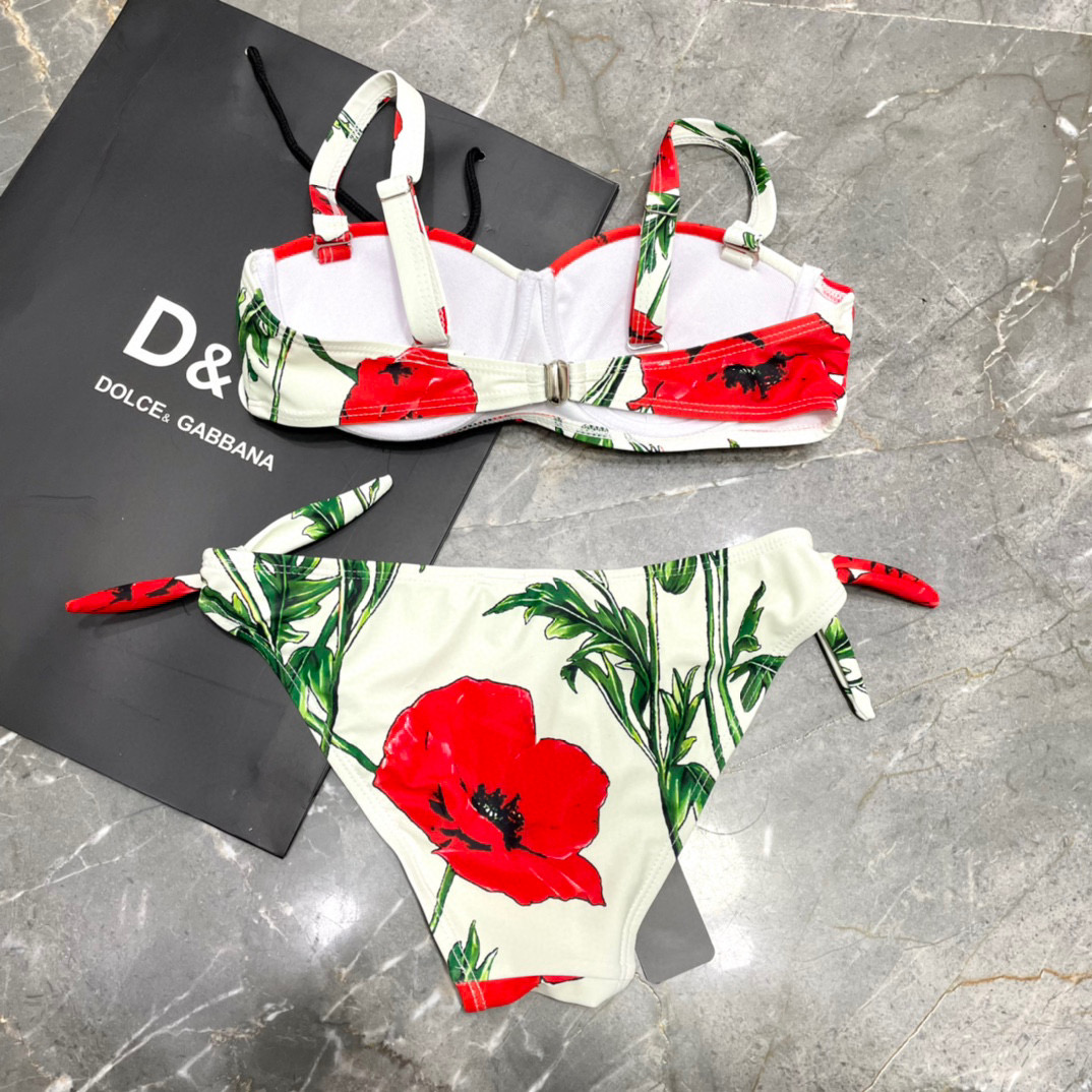 [TOP] Dolce & Gabbana DG Bikini Swimsuit - White