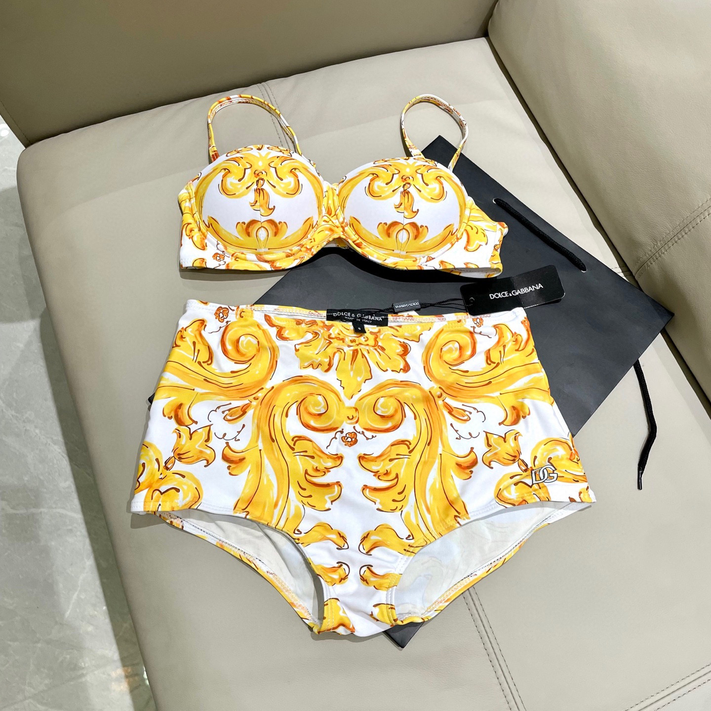 [TOP] Dolce & Gabbana DG Bikini Swimsuit - Yellow