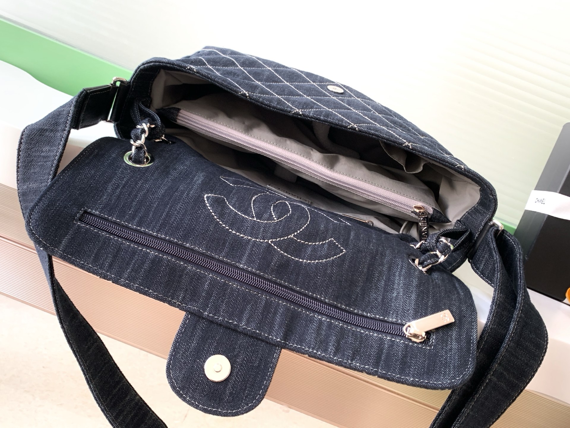 [TOP] CHANEL Denim Flap Bag 22x34x10cm/30x40x11cm - Denim Blue