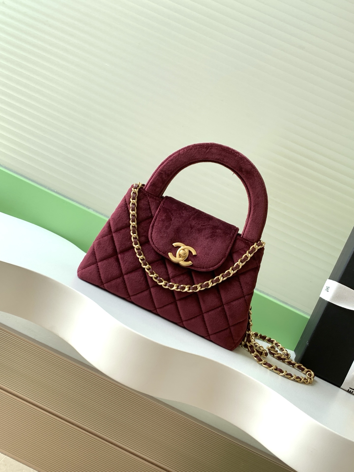 [TOP] CHANEL Kelly Chain Bag Velvet 13x19x7 cm - 6 Colors
