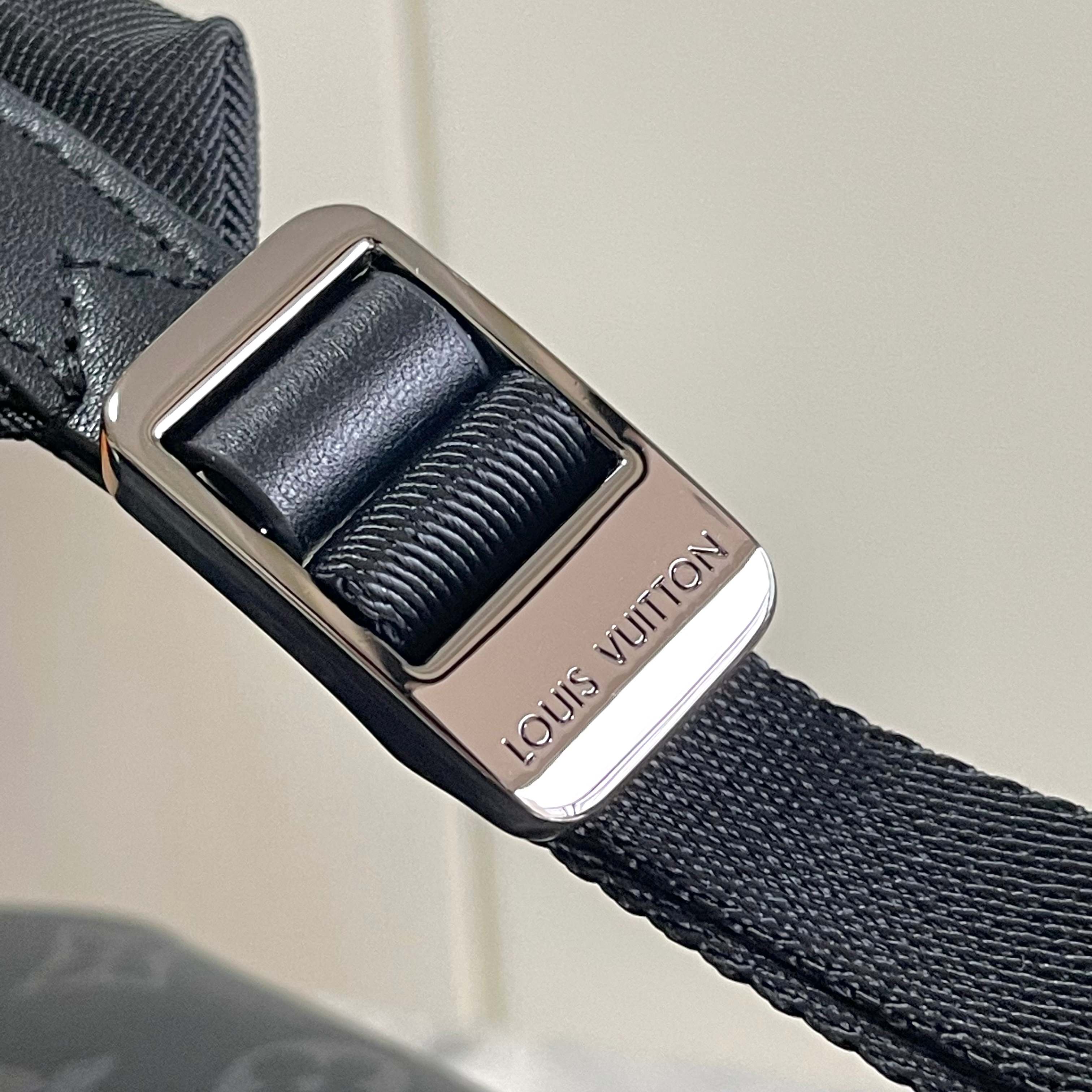 [TOP] Louis Vuitton LV Discovery Backpack 38x29x20cm - Black