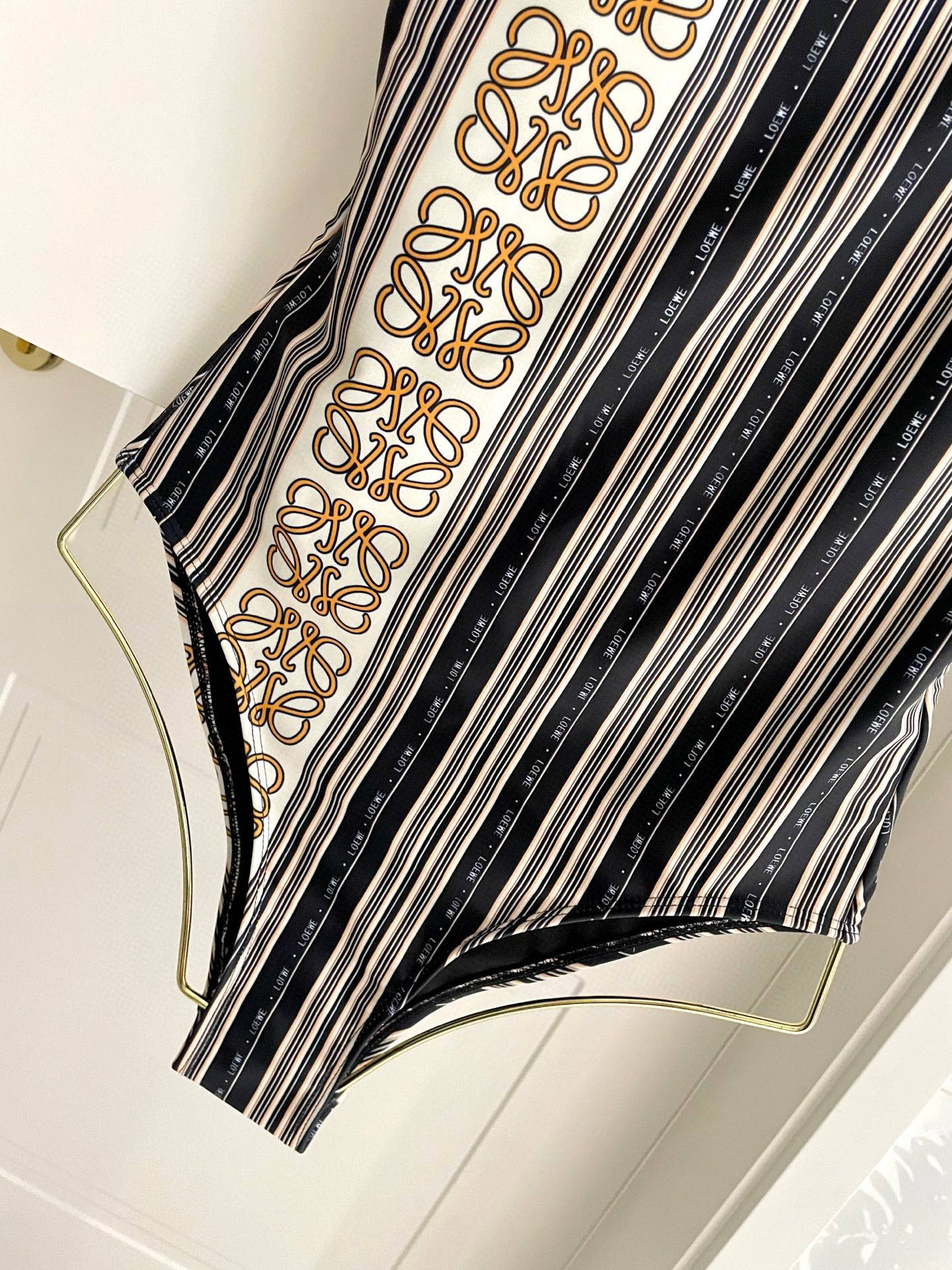 [TOP] LOEWE One-Piece Swimsuit - Black