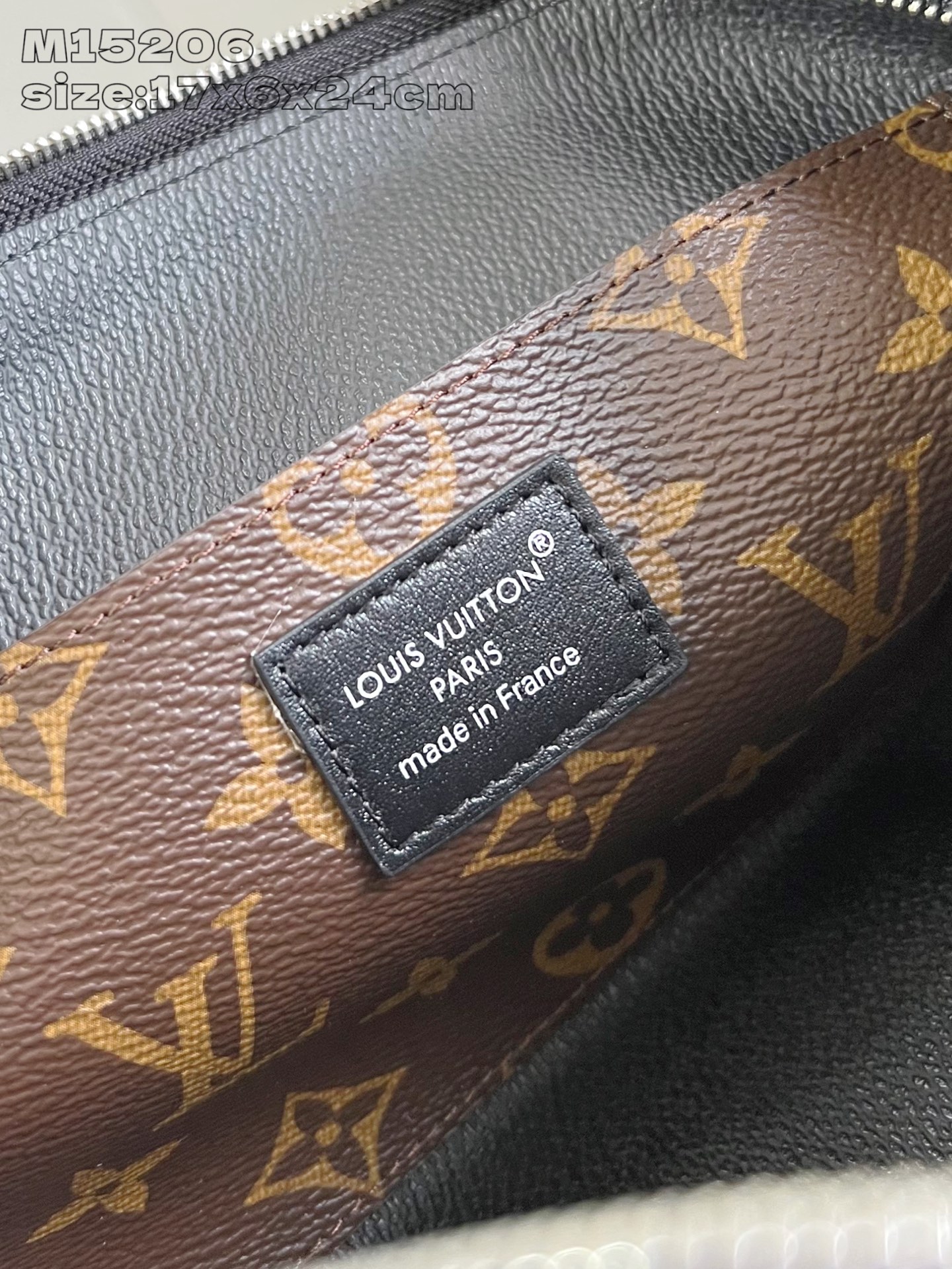 [TOP] Louis Vuitton LV Pochette Cosmétique Cosmetic Bag 17 x 6 x 24 cm - Black