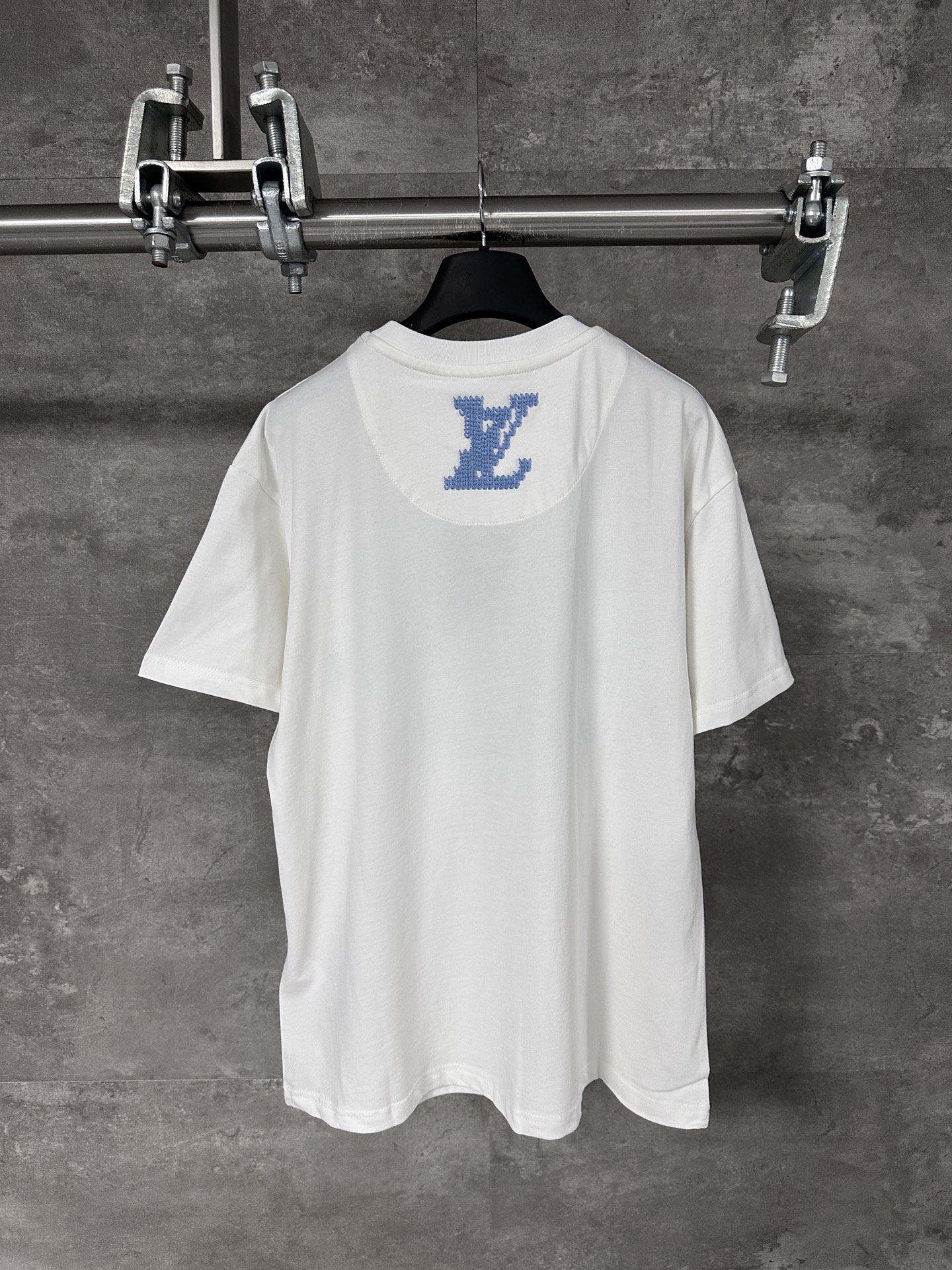 [TOP] Louis Vuitton LV Men's T-shirt - White