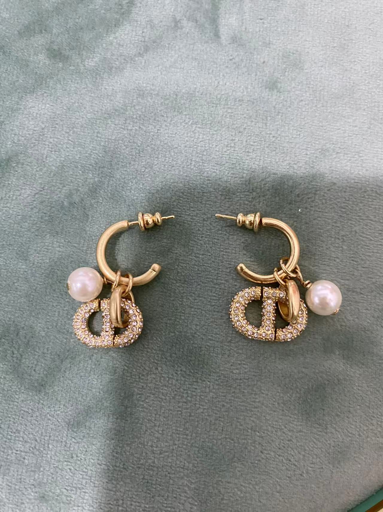 [TOP] Christian Dior Single Pearl w Stones Logo Dangle Loop Gold Earrings