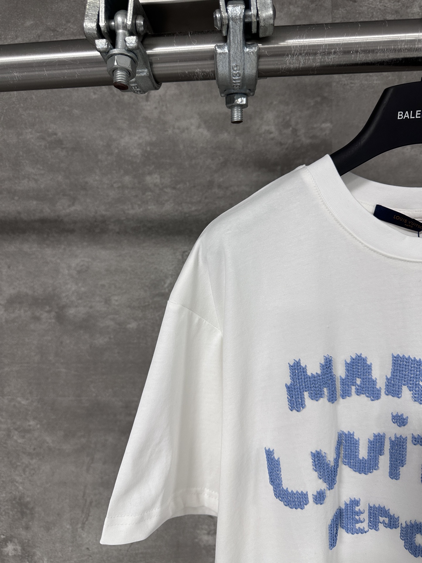 [TOP] Louis Vuitton LV Men's T-shirt - White