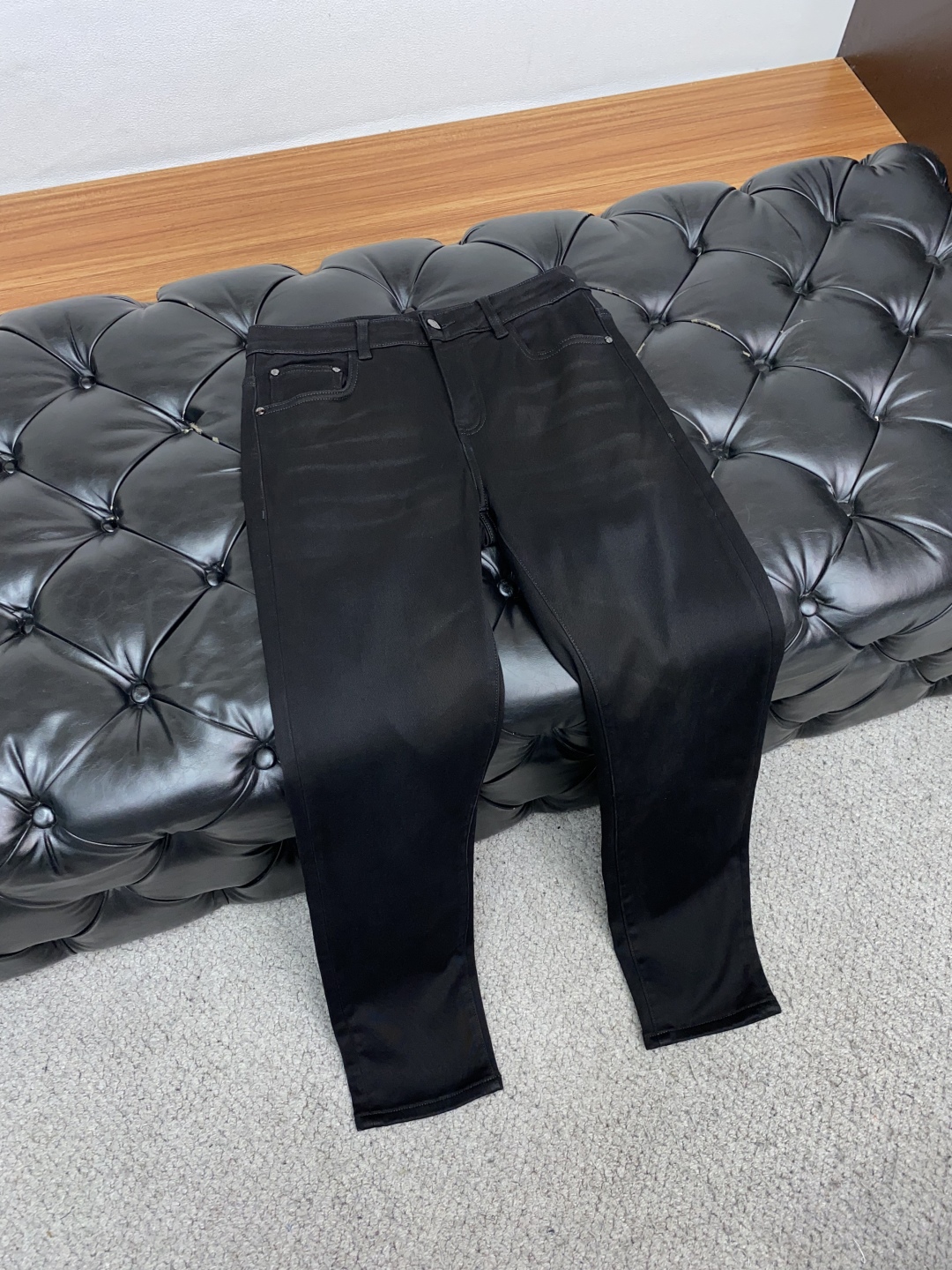 [TOP] Yves Saint Laurent YSL Men's Jeans - Black