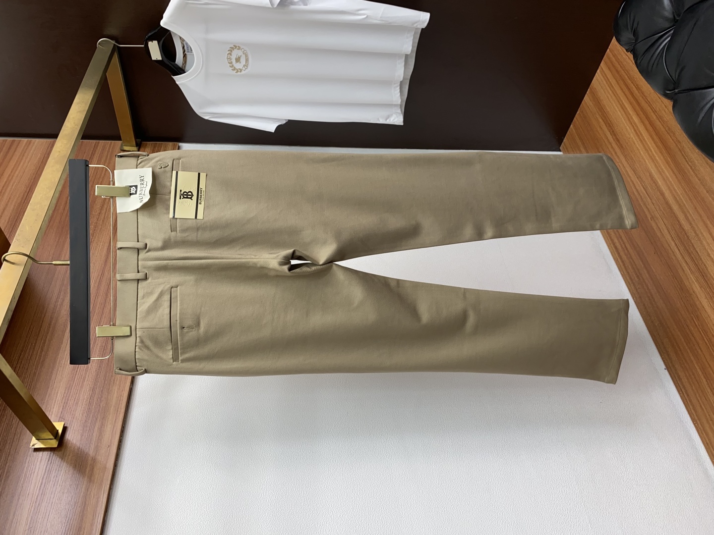 [TOP] BURBERRY Men's Pants - Khaki