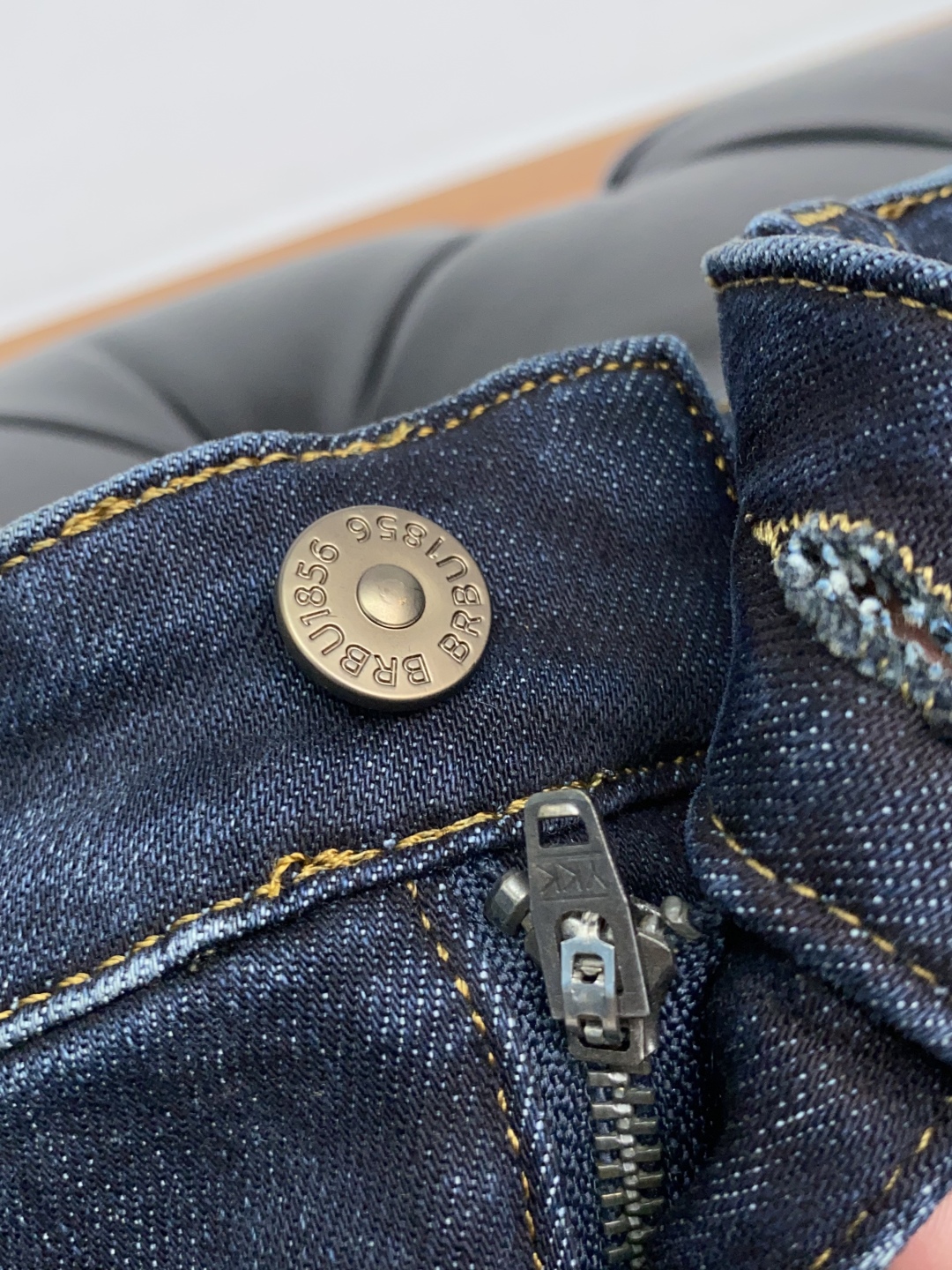 [TOP] BURBERRY Men's Jeans - Blue