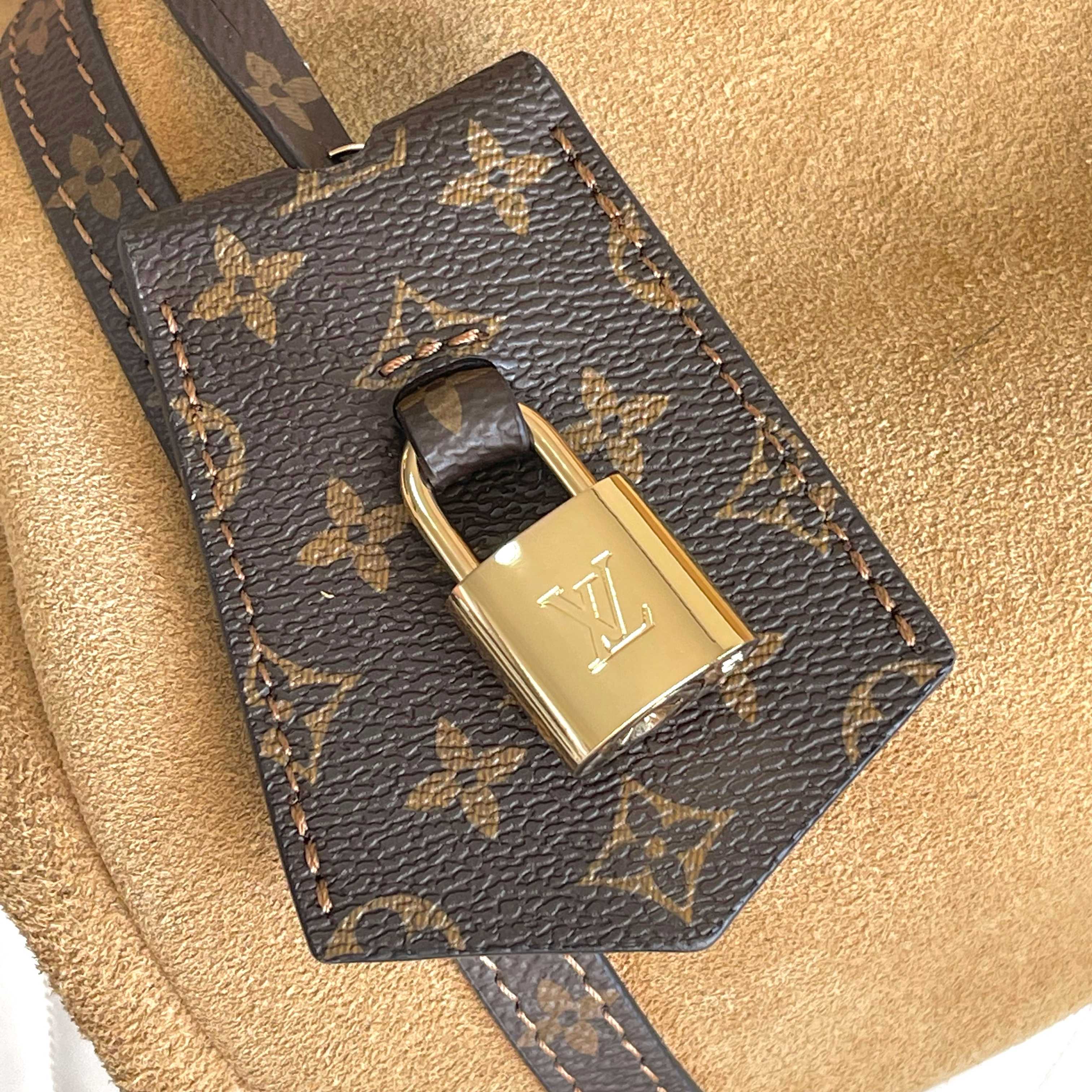 [TOP] Louis Vuitton LV Express Bag 24x18.5x36 cm - Brown