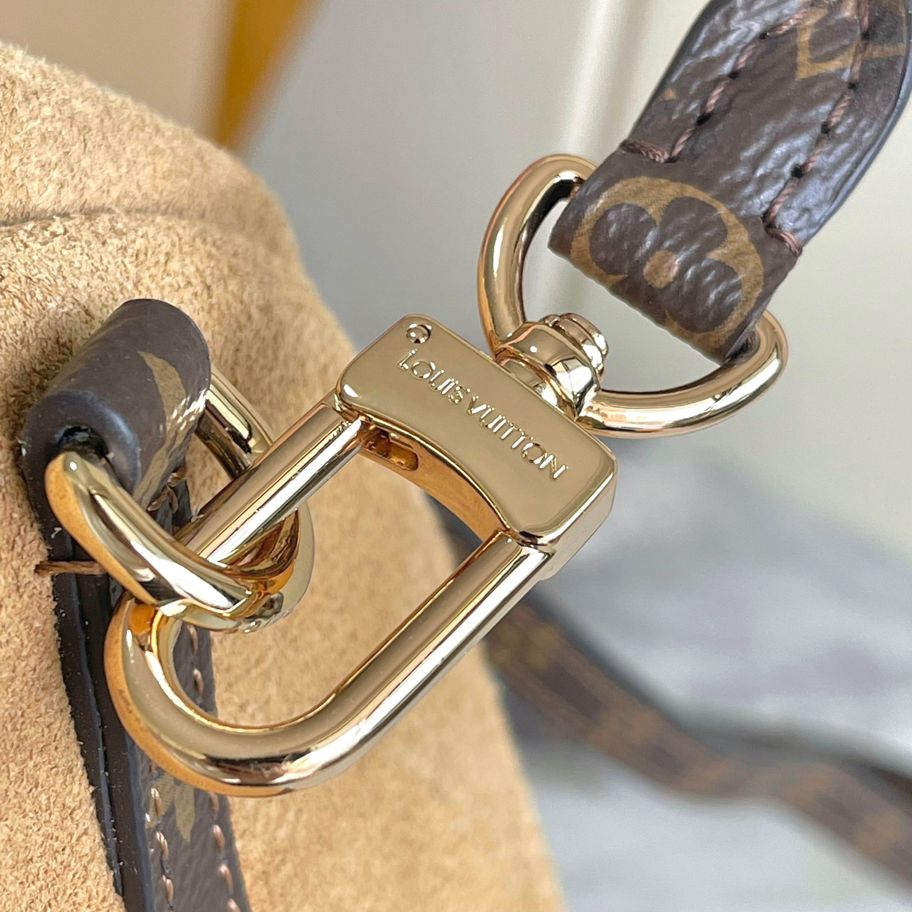 [TOP] Louis Vuitton LV Express Bag 24x18.5x36 cm - Brown