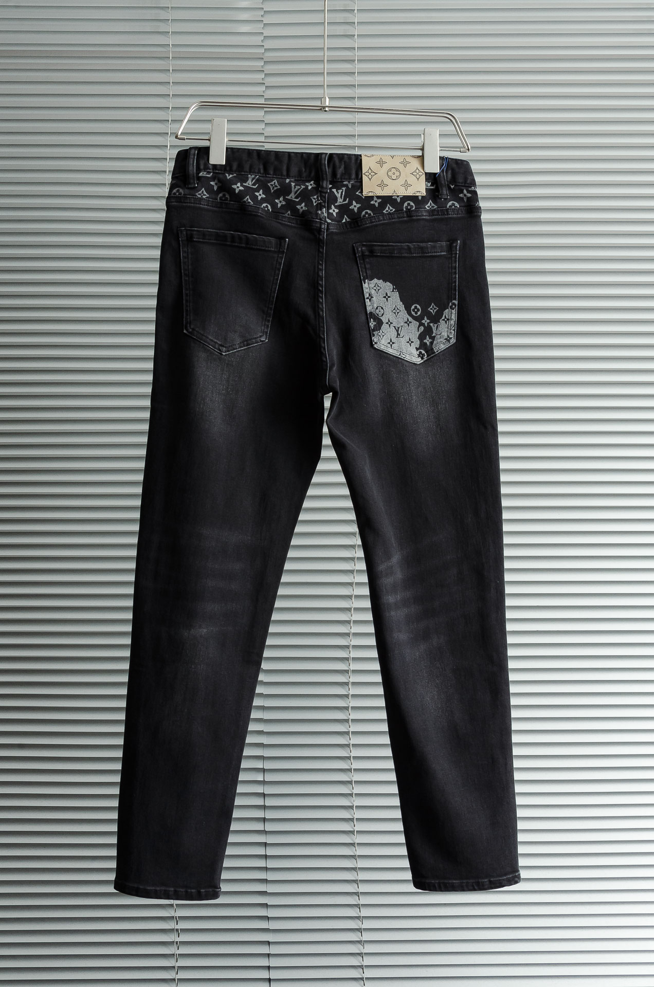 [TOP] LOUIS VUITTON LV Men's Jeans - Black