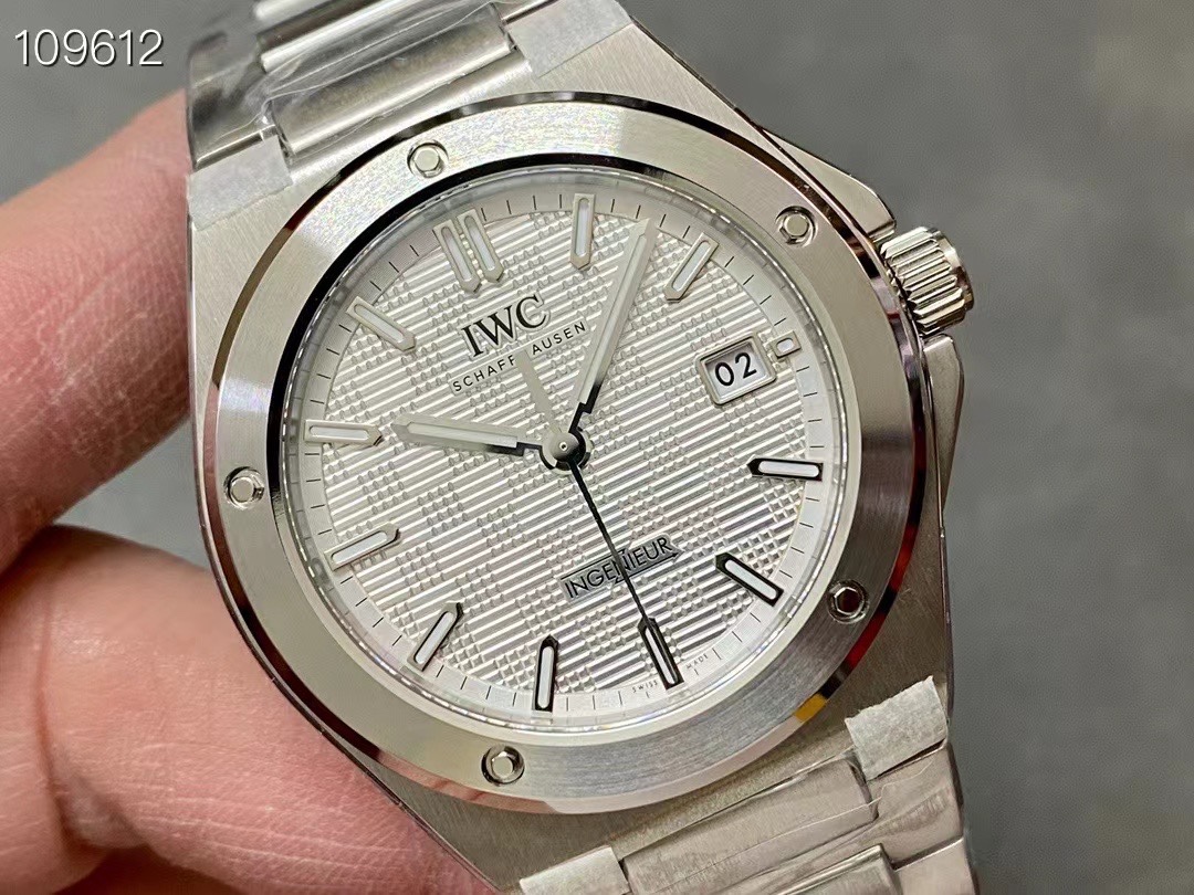 [TOP] IWC Men's 40mm  Ingenieur  Watch - 3 Colors