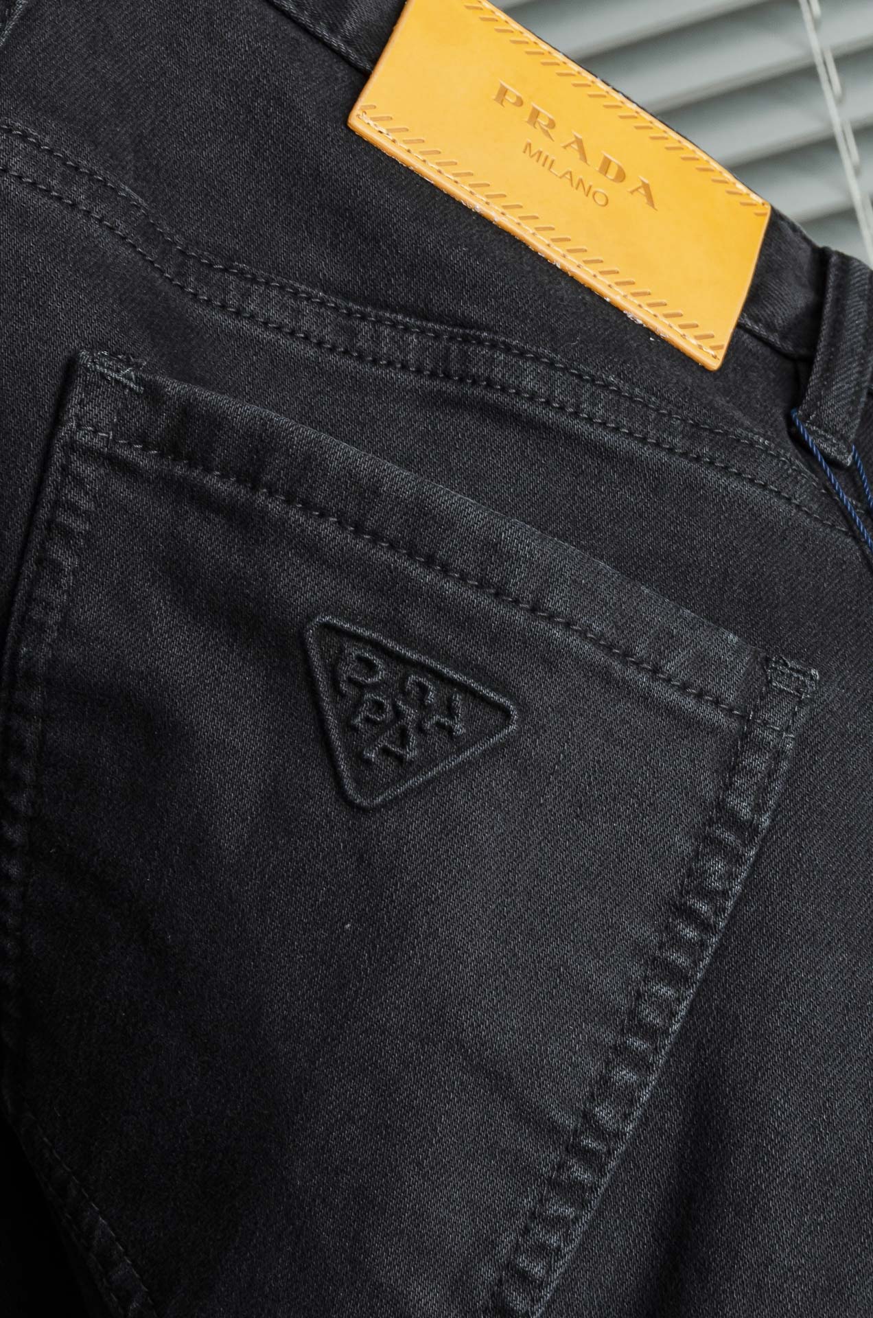 [TOP] PRADA Men's Jeans - Black