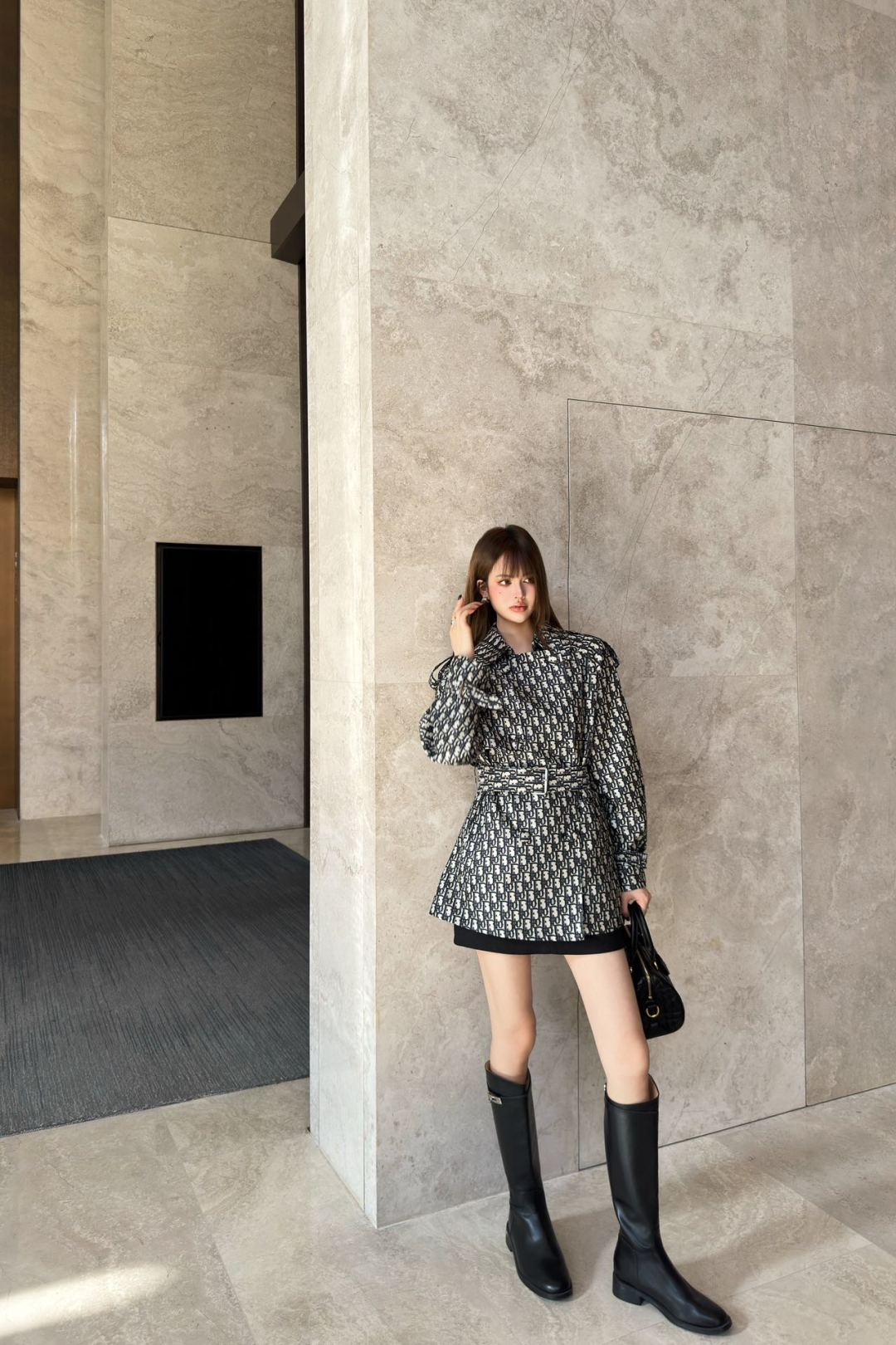 [TOP] Christian Dior Jacket - Navy Blue