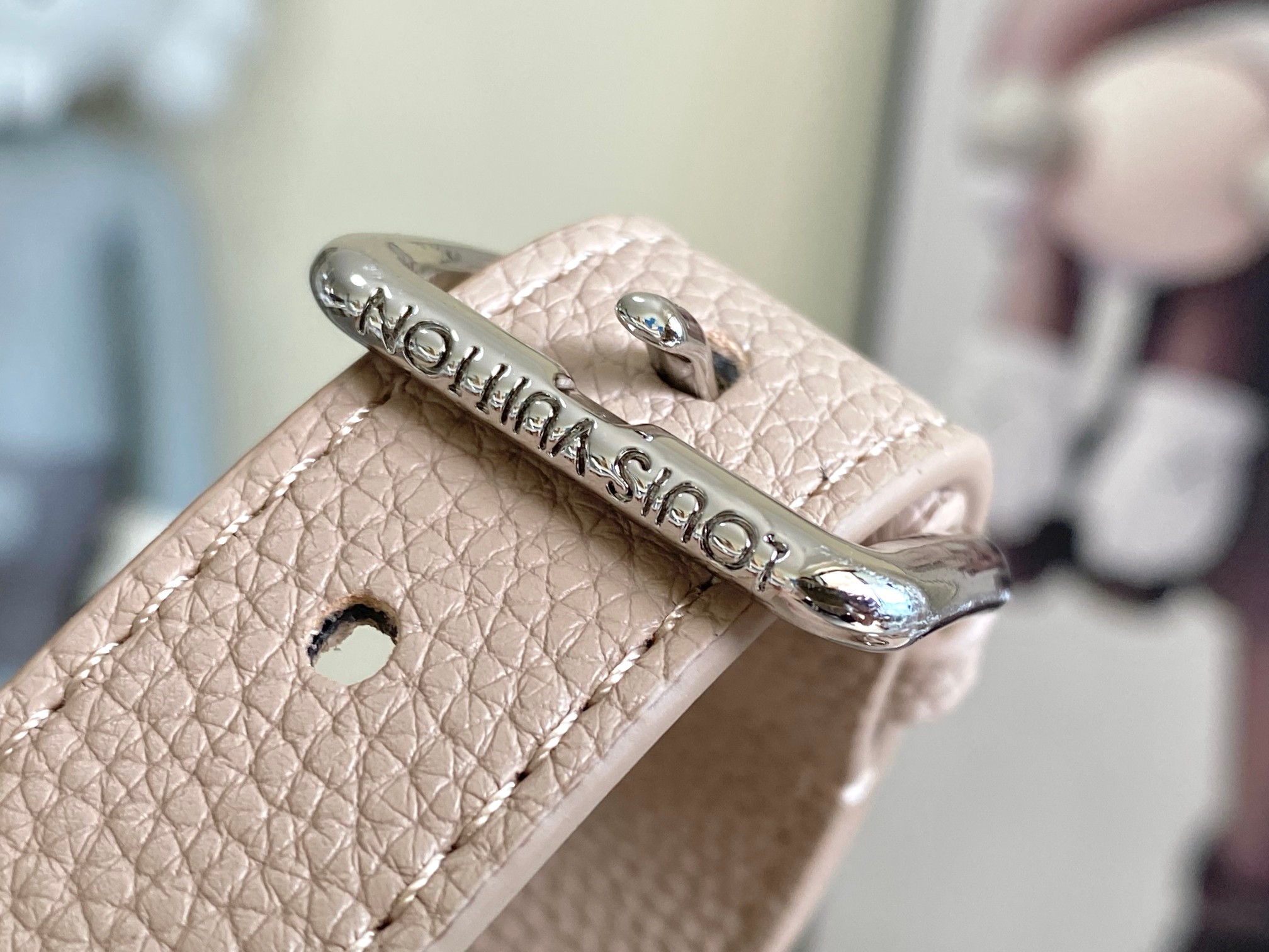 [TOP] Louis Vuitton LV Keepall 35 Travel Bag 34.0 x 21.0 x 16.0 cm - Apricot