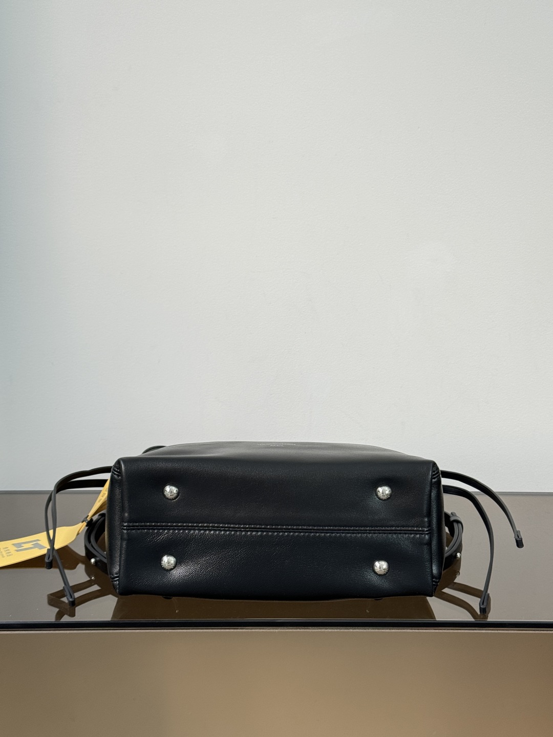 [TOP] Louis Vuitton LV OFF DUTY VIBE Backpack 24✖️25✖️10cm - Black