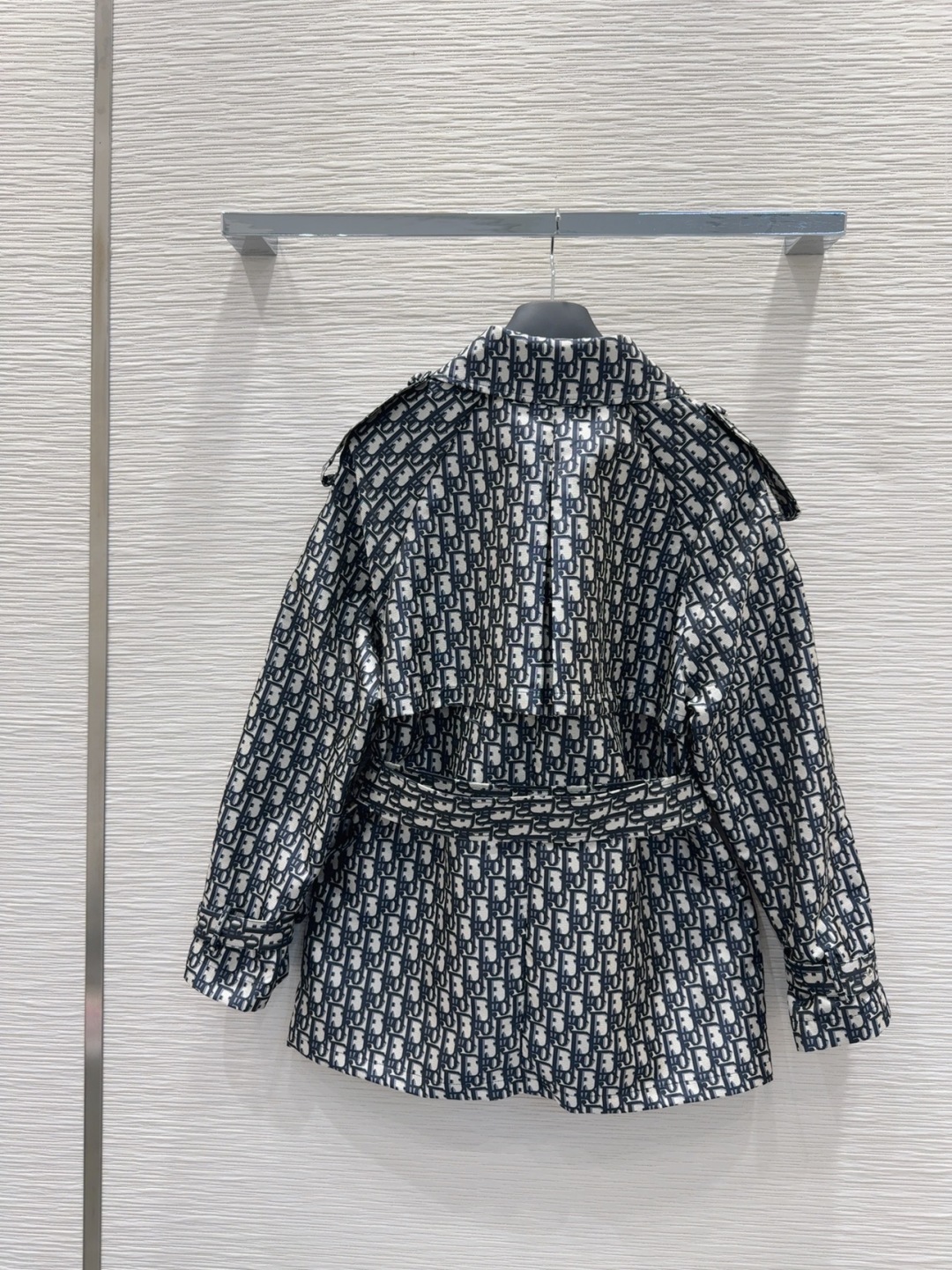 [TOP] Christian Dior Jacket - Navy Blue