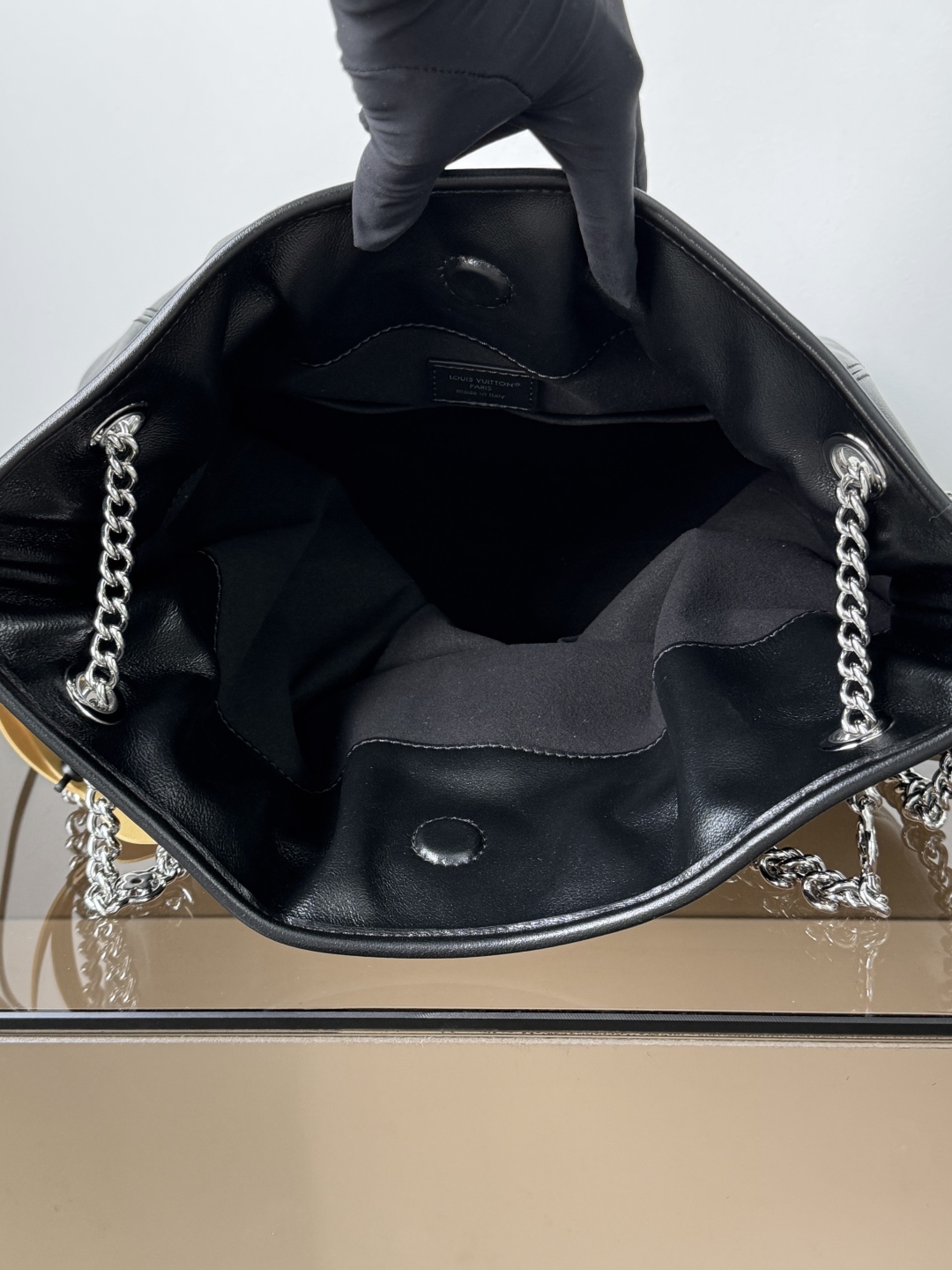 [TOP] Louis Vuitton LV OFF DUTY VIBE Bag 33✖️24✖️11.5cm - Black