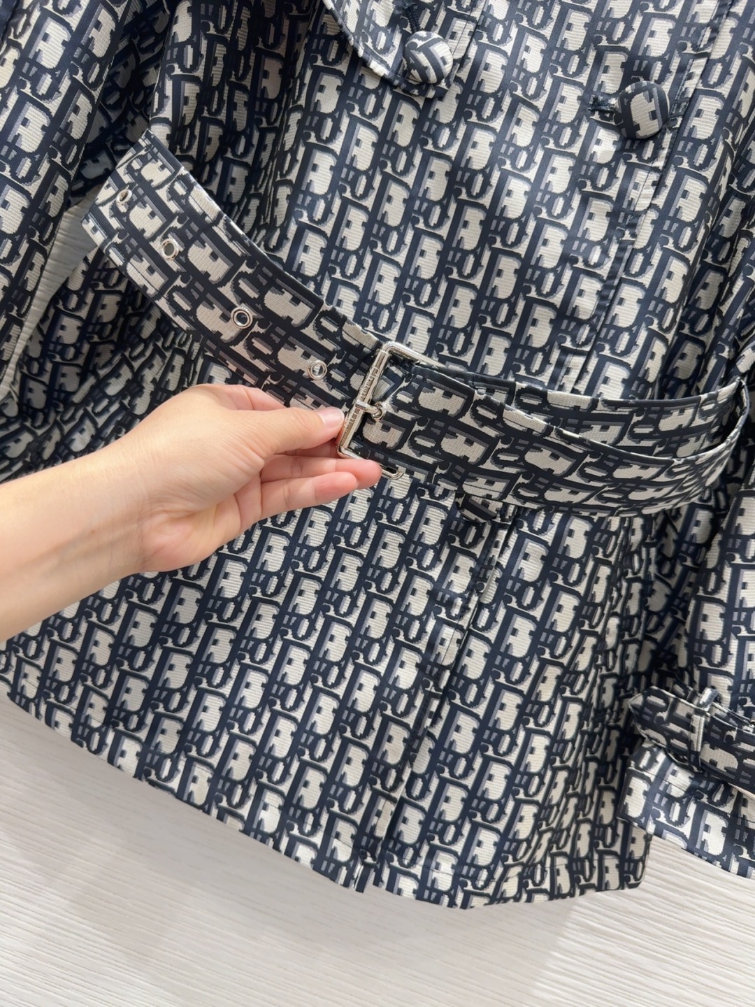 [TOP] Christian Dior Jacket - Navy Blue