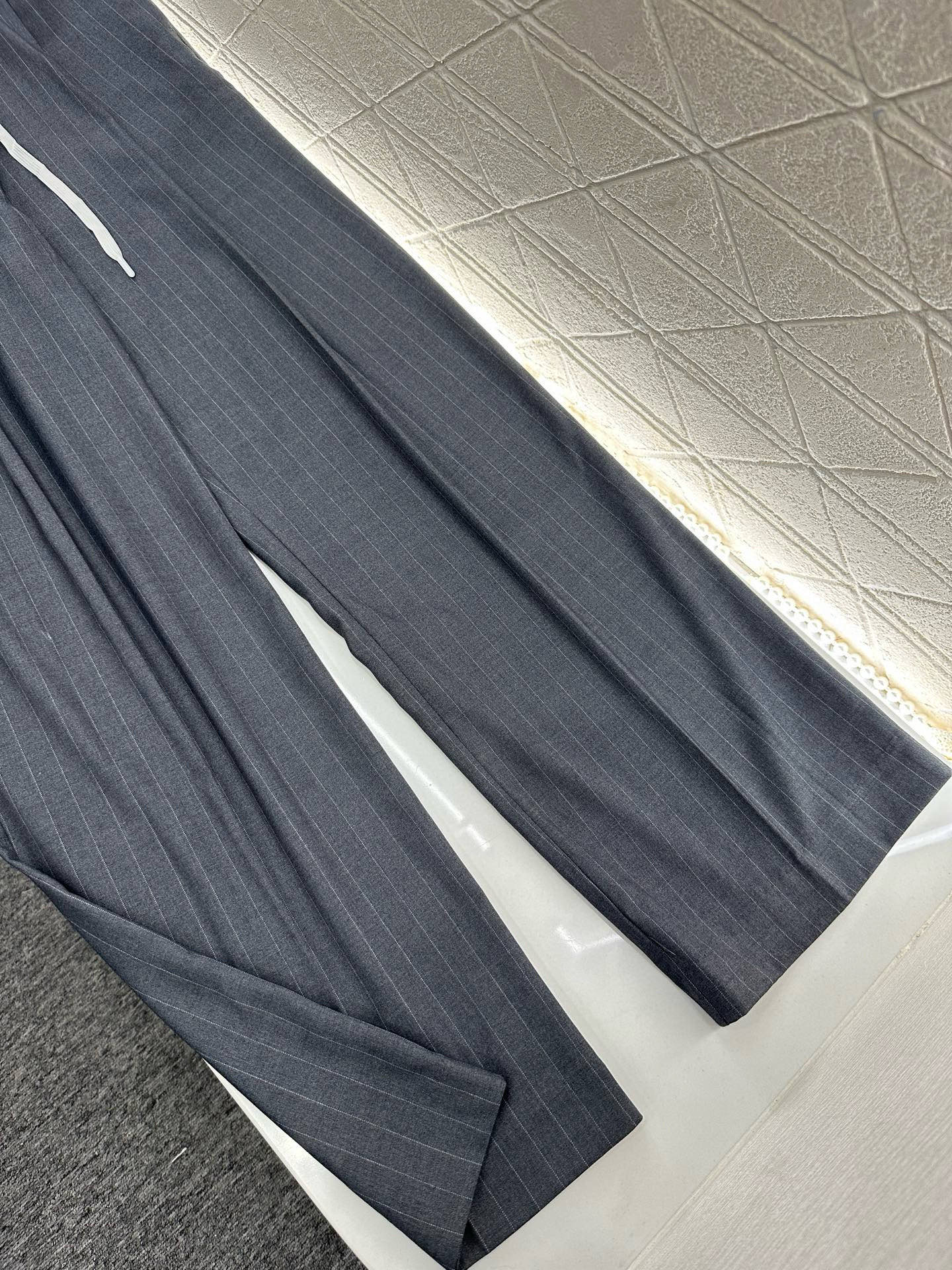 [TOP] Miu Miu Pants - Gray