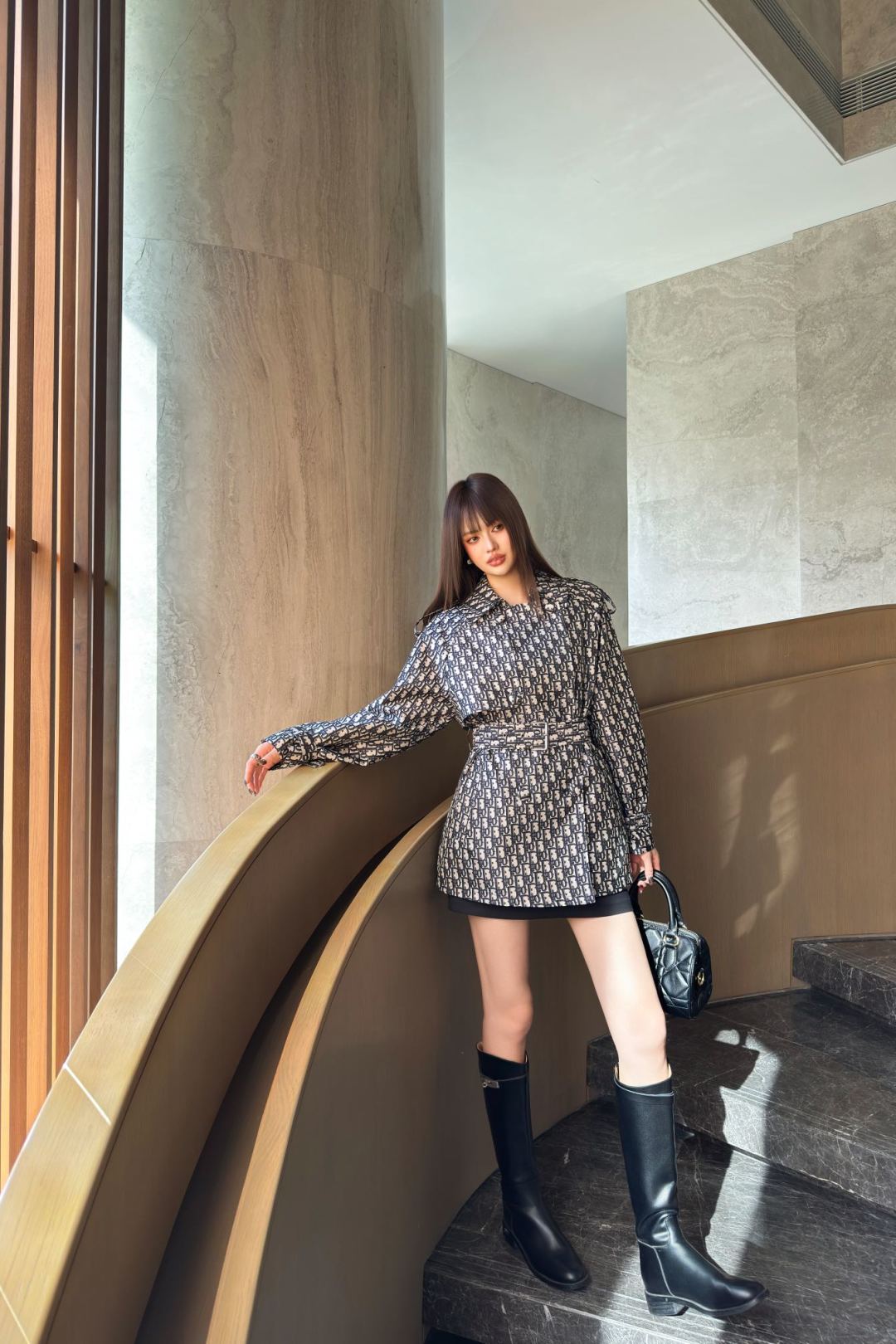 [TOP] Christian Dior Jacket - Navy Blue