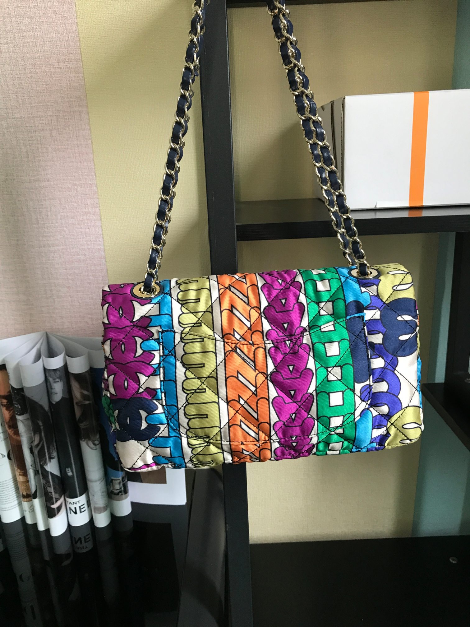 [TOP] CHANEL Classic Flap Bag Medium 24.5x15x5cm –  Rainbow Colors & GHW