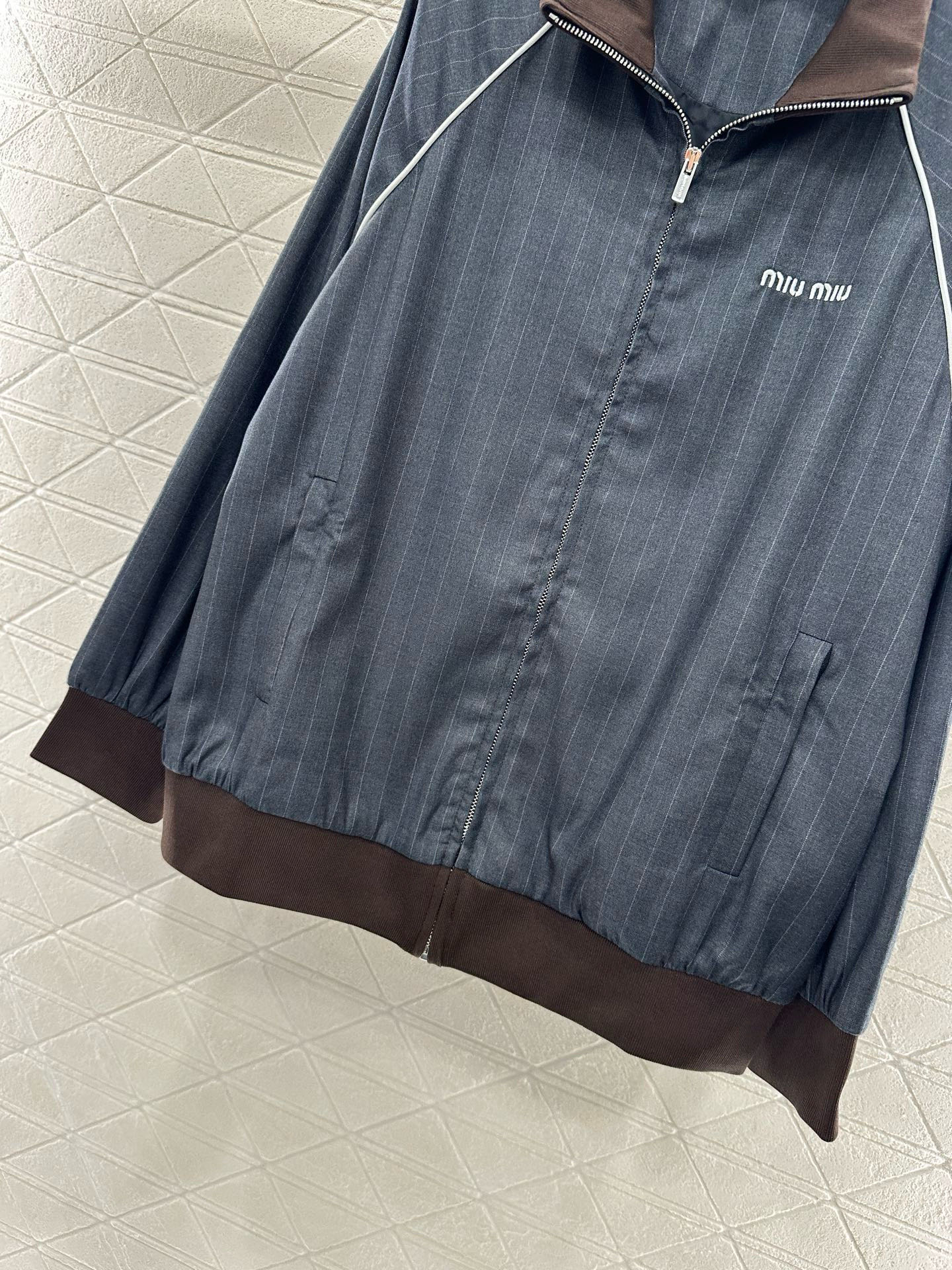 [TOP] Miu Miu Jacket  - Gray