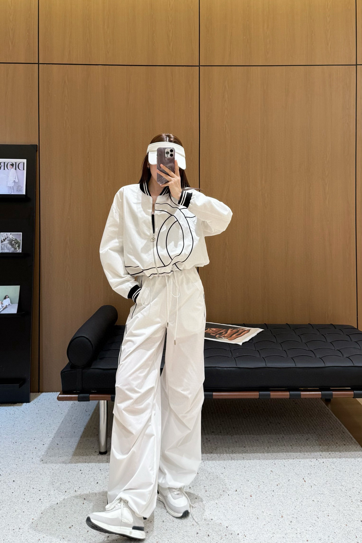 [TOP] CHANEL Logo Jacket and Pants Set - 2 Color