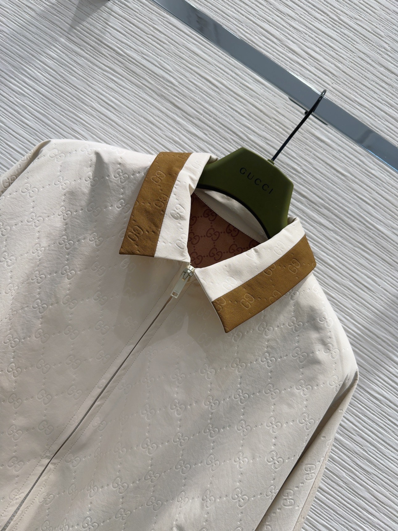 [TOP] GUCCI GG Jacket + Pants Set  - Beige