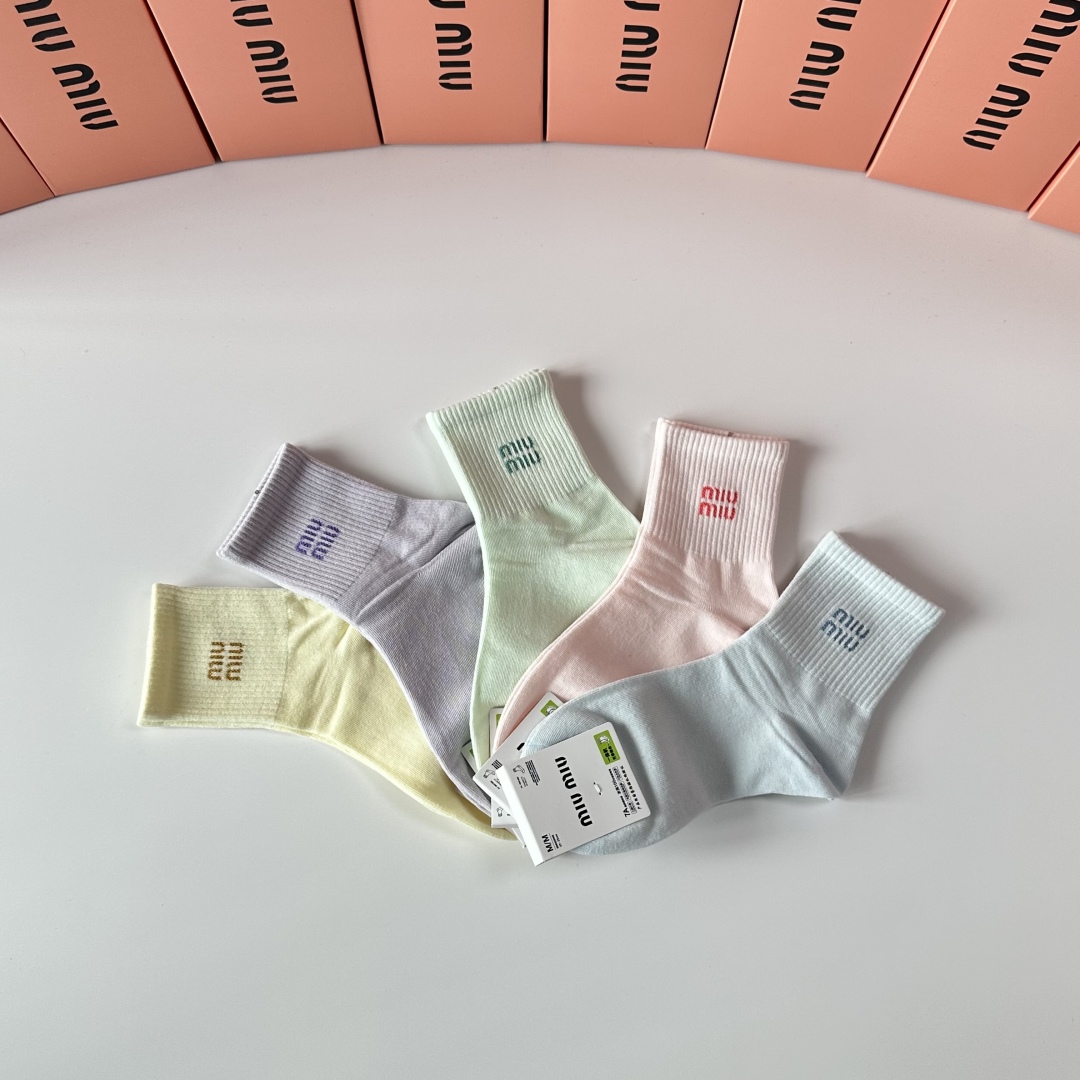 [TOP] Miu Miu Socks - 5 Pieces as a Set