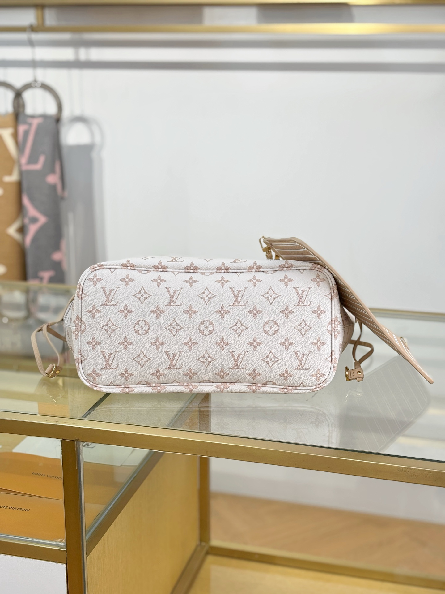 [TOP] Louis Vuitton LV Neverfull MM Inside Out Leather Tote Bag 31x28x14cm - Off White