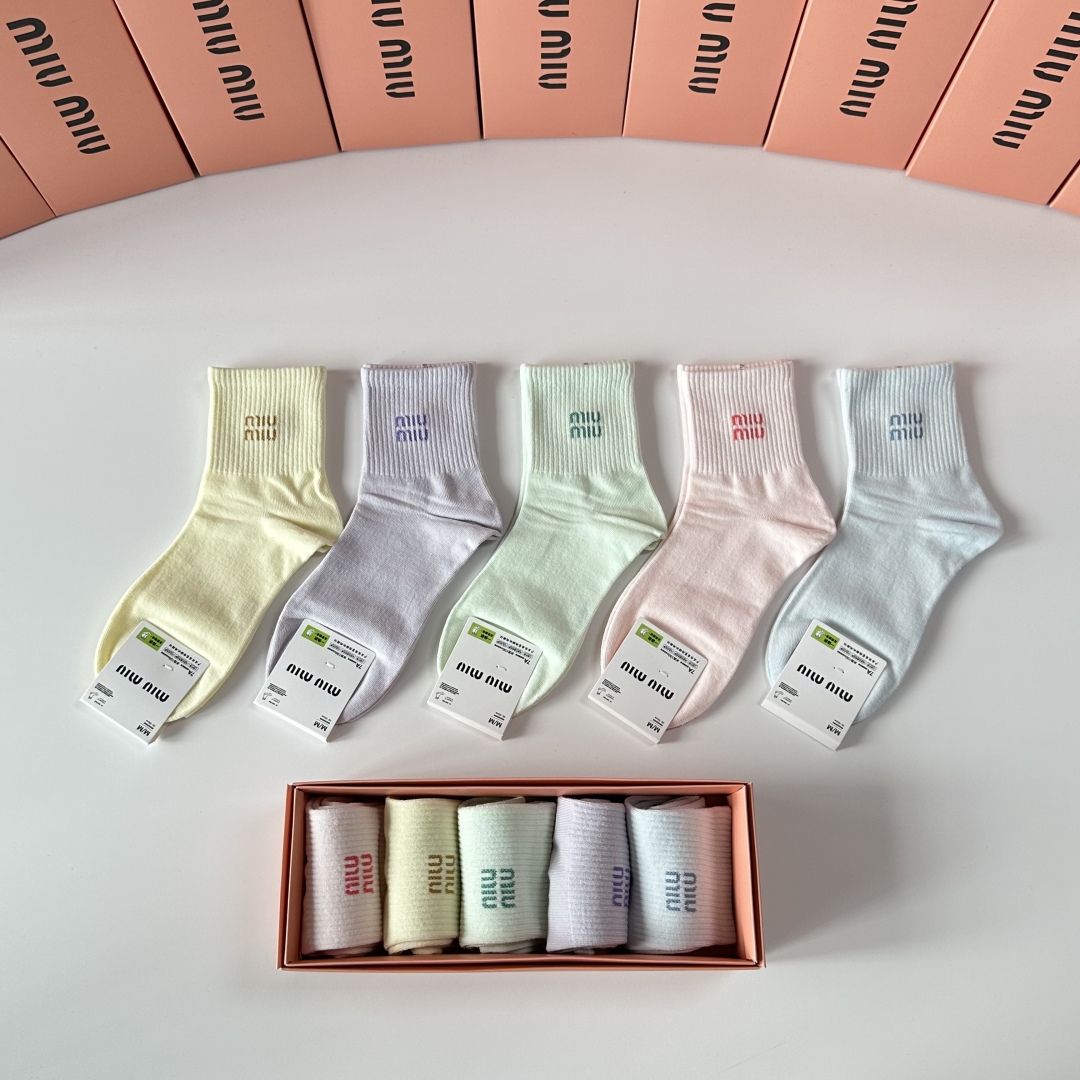 [TOP] Miu Miu Socks - 5 Pieces as a Set