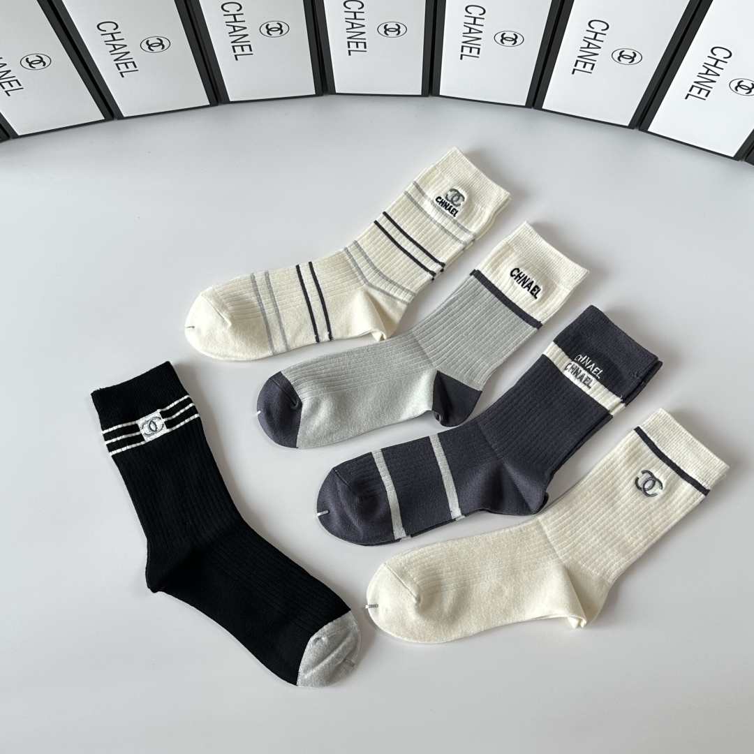 [TOP] CHANEL Socks - 5 Pieces as a Set