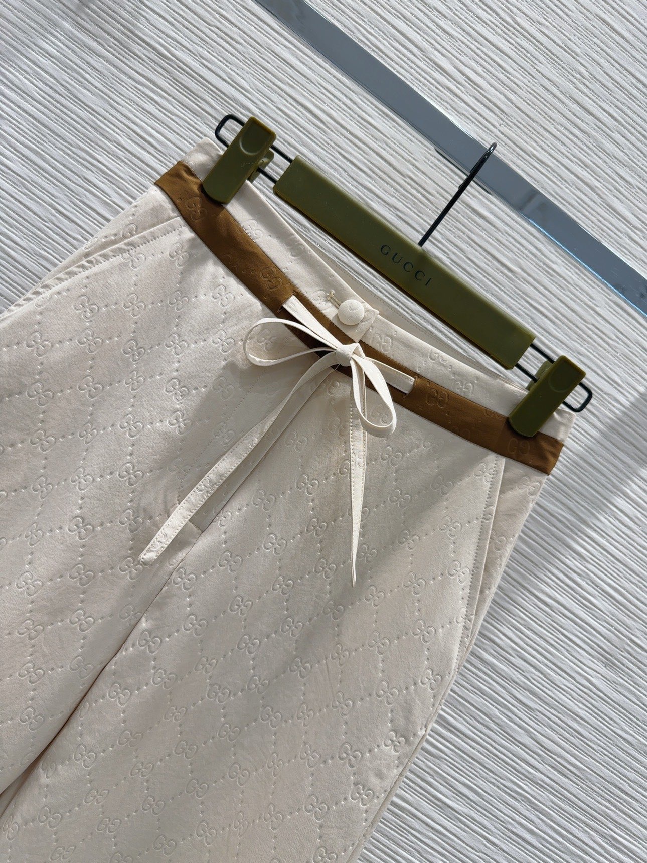 [TOP] GUCCI GG Jacket + Pants Set  - Beige