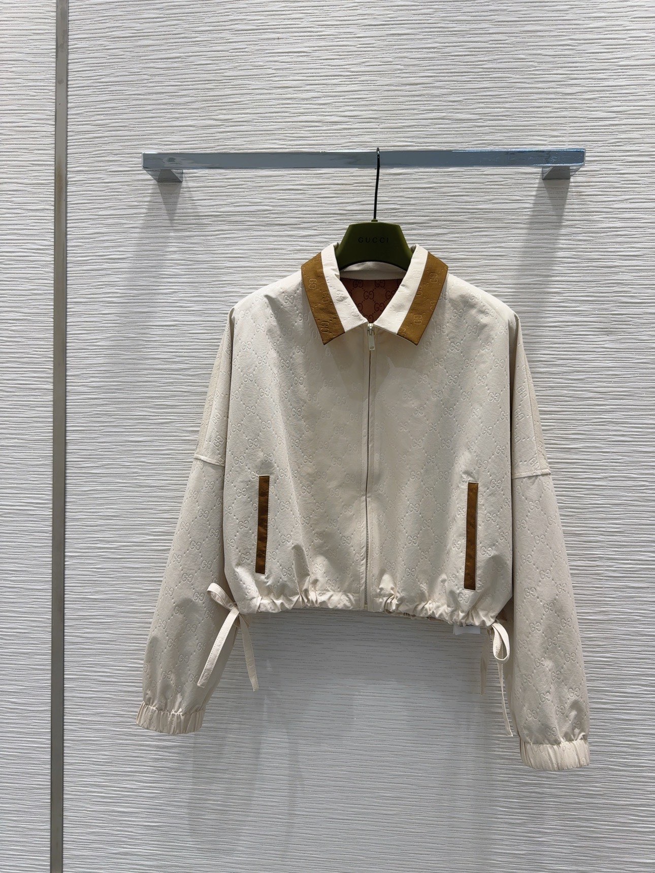 [TOP] GUCCI GG Jacket + Pants Set  - Beige