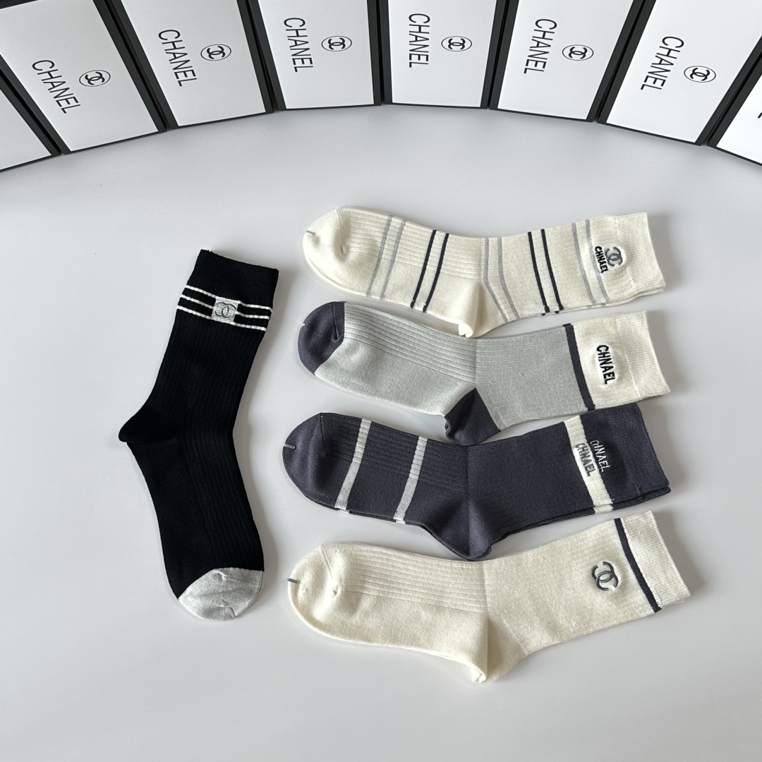 [TOP] CHANEL Socks - 5 Pieces as a Set