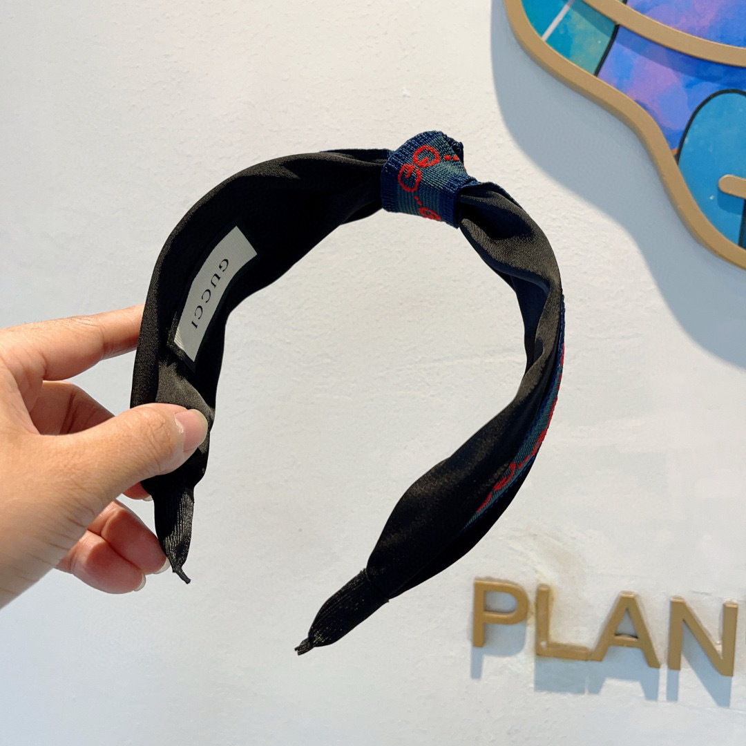 [TOP] GUCCI Classic New Hairband - Black