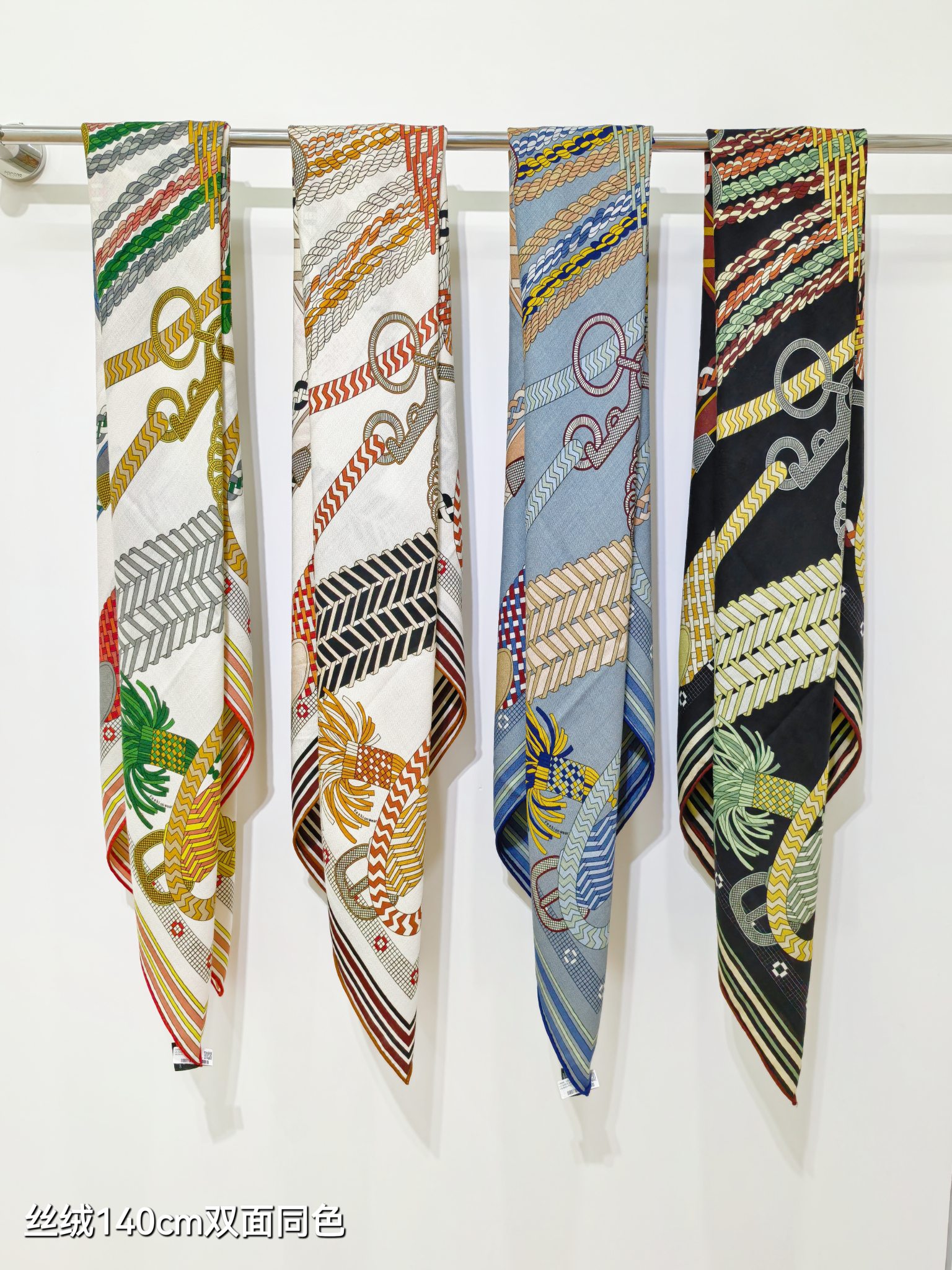 [TOP] HERMES 70% Cashmere + 30% Silk Scarf 140x140 cm - 4 Colors