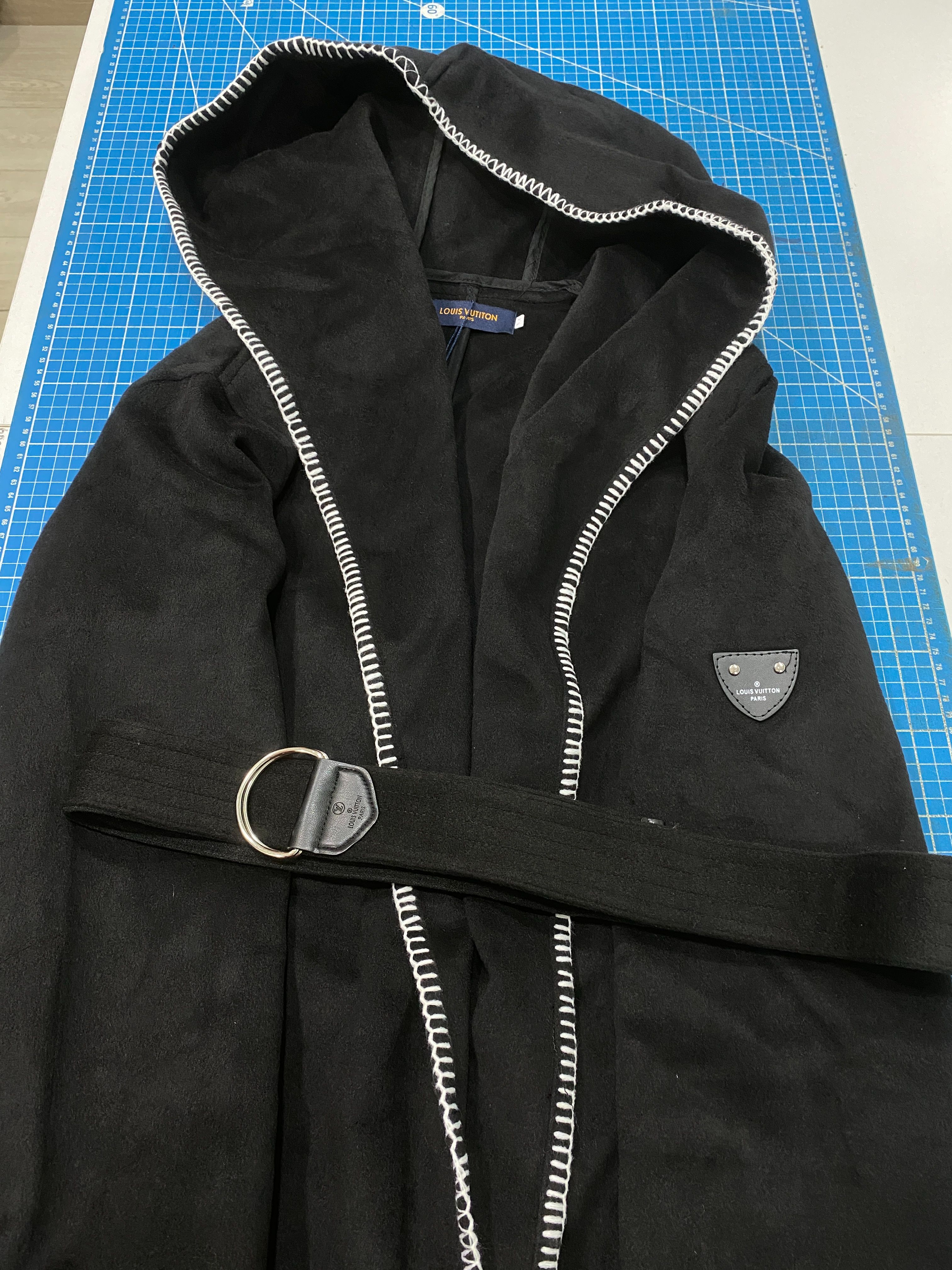 Only One [TOP] Louis Vuitton LV Signature Double Face Wrap Coat - Black - No refund or exchange