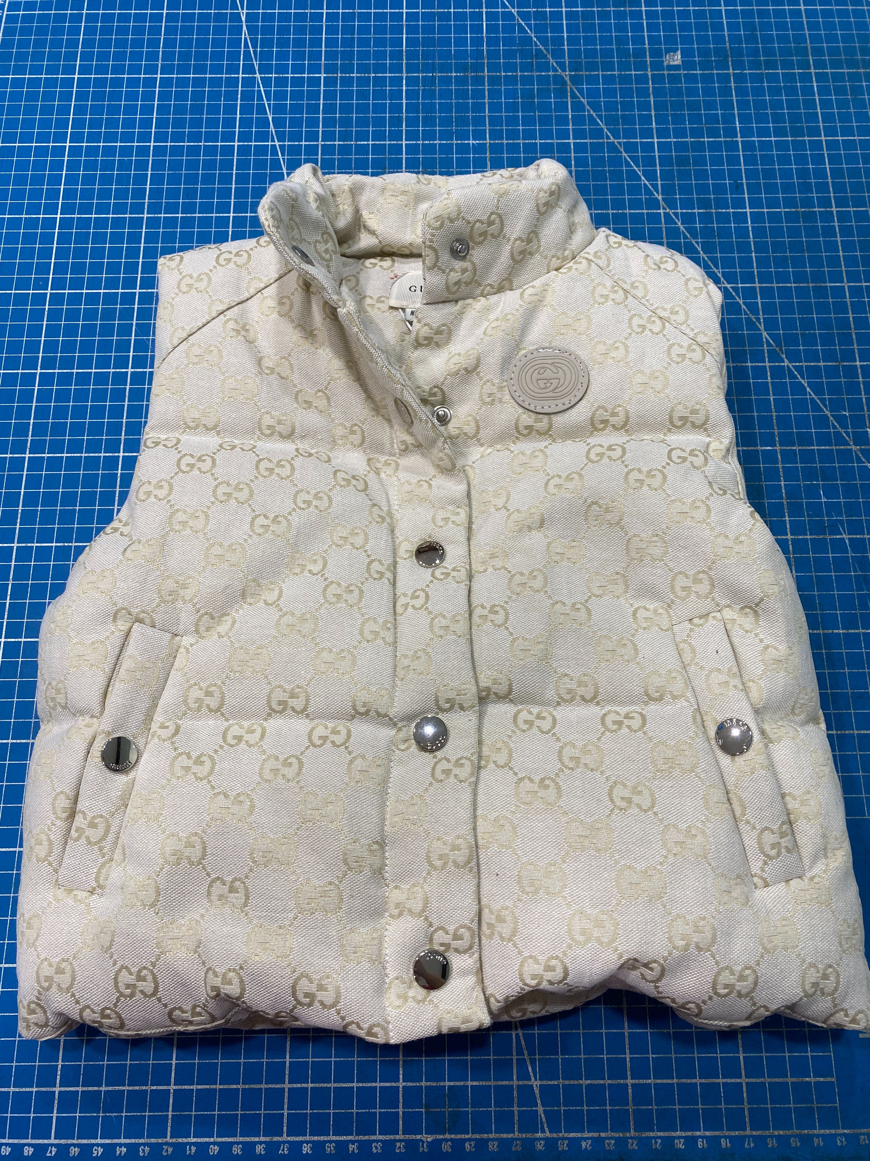 Only One [TOP] GUCCI GG Down Vest And Fleece Pants For Kids - No refund or exchange