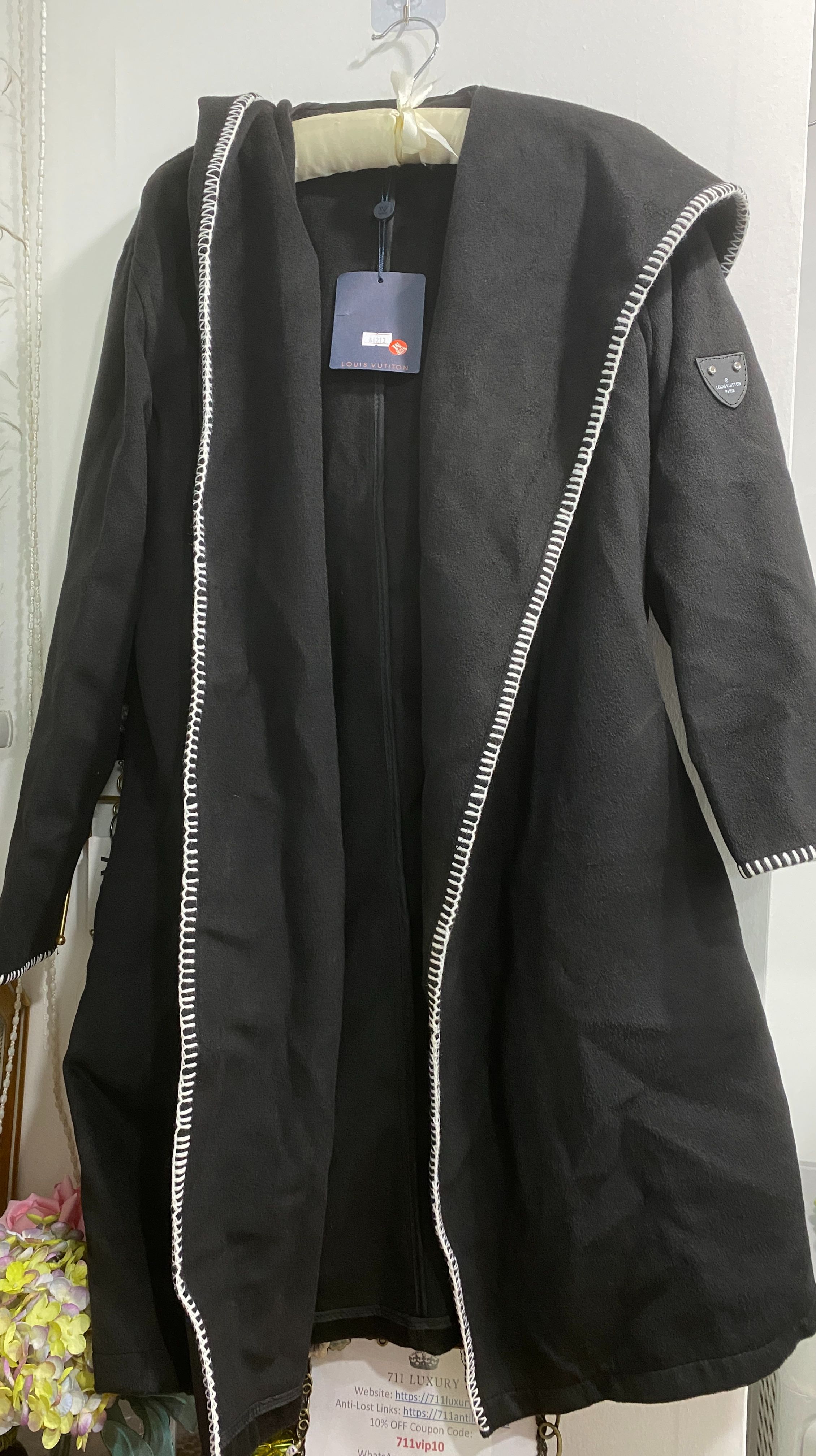 Only One [TOP] Louis Vuitton LV Signature Double Face Wrap Coat - Black - No refund or exchange