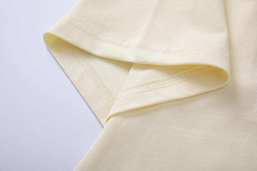 Only One [TOP] GUCCI T-shirt - Beige - No refund or exchange