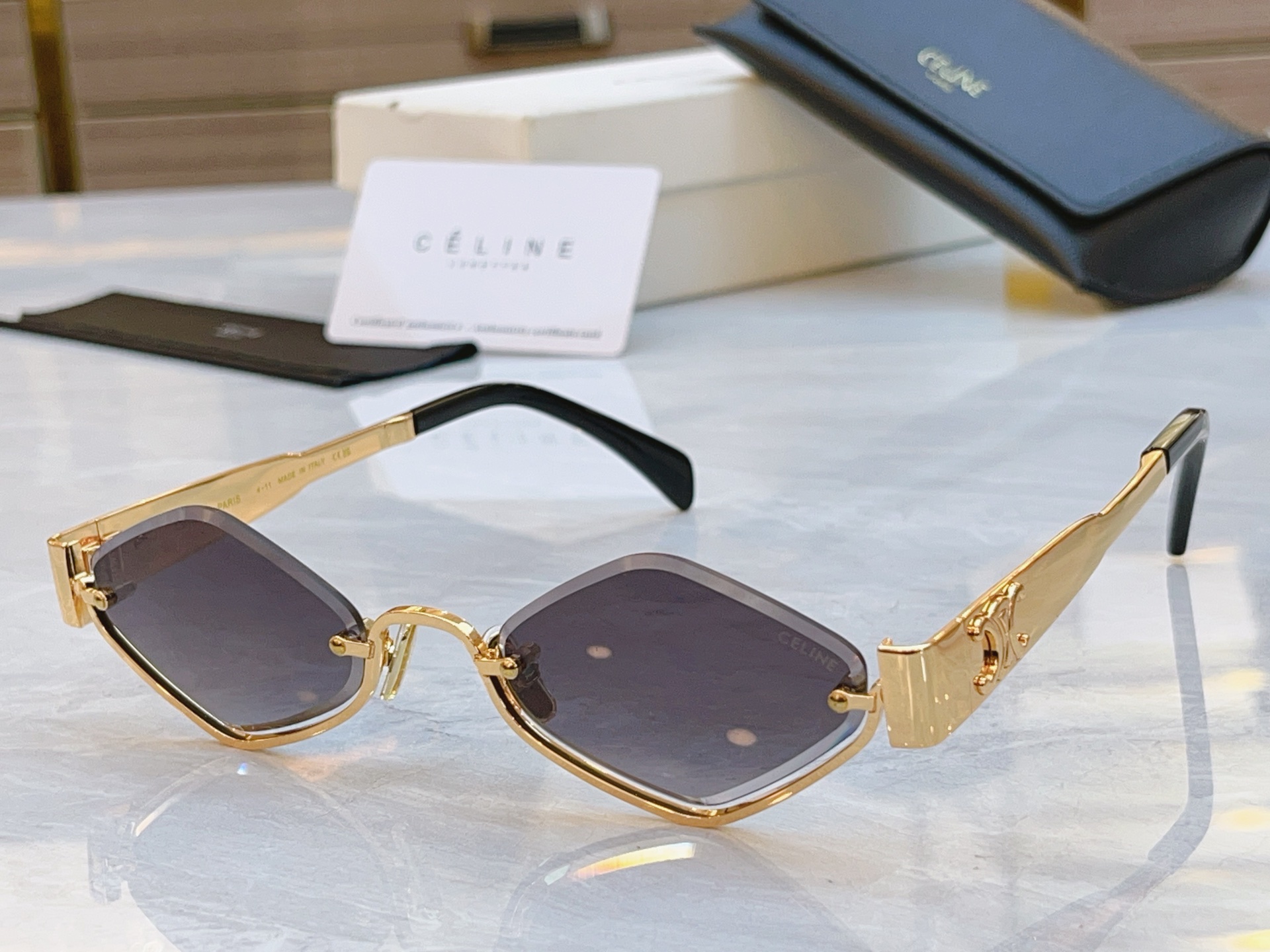 [TOP] CELINE Sunglasses - 7 Colors
