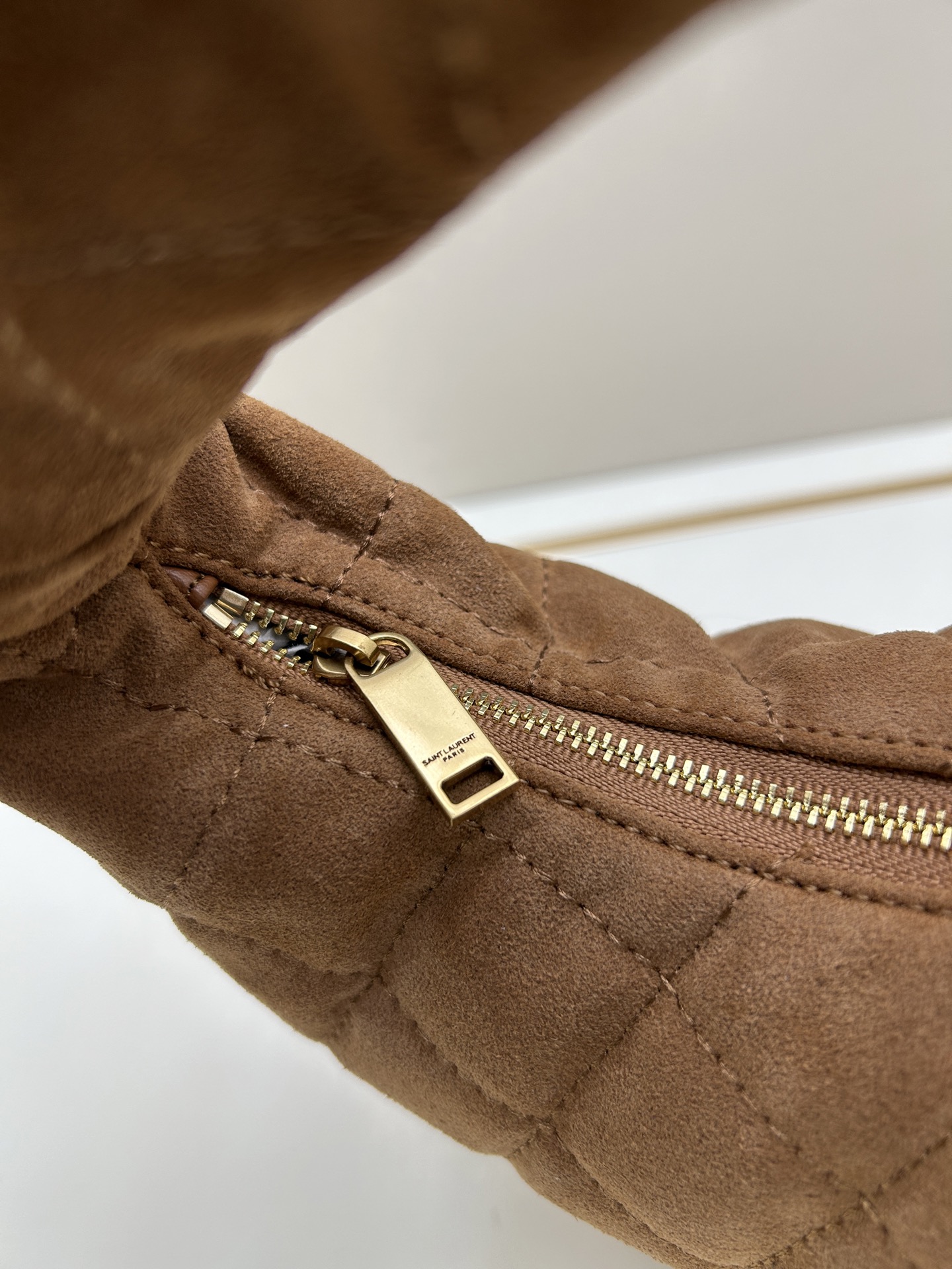 [TOP] Yves Saint Laurent YSL ICARE Baby Suede Nappa Bag 17×13×3cm - Brown