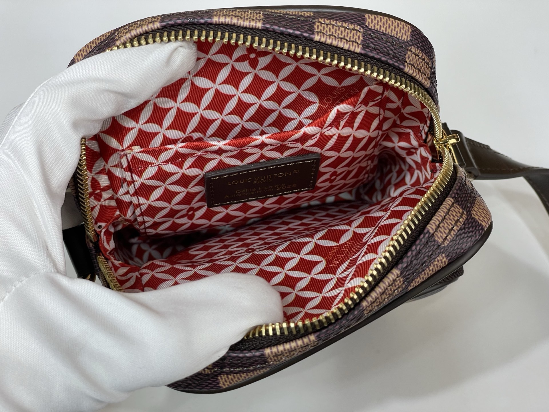 [TOP] Louis Vuitton LV Amazone Crossbody Bag Cowhide 13.5*20*8CM - Brown