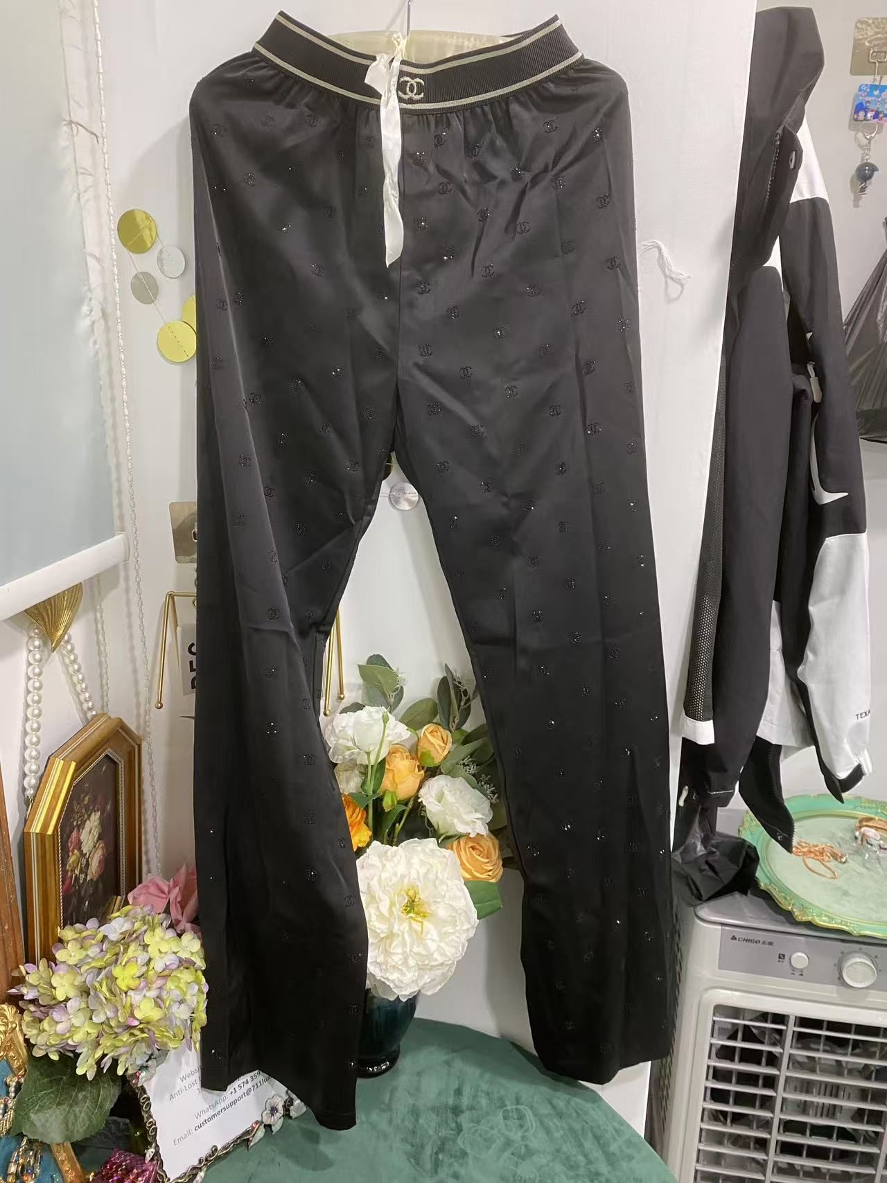 Only One [TOP] CHANEL Pants - Black - No refund or exchange