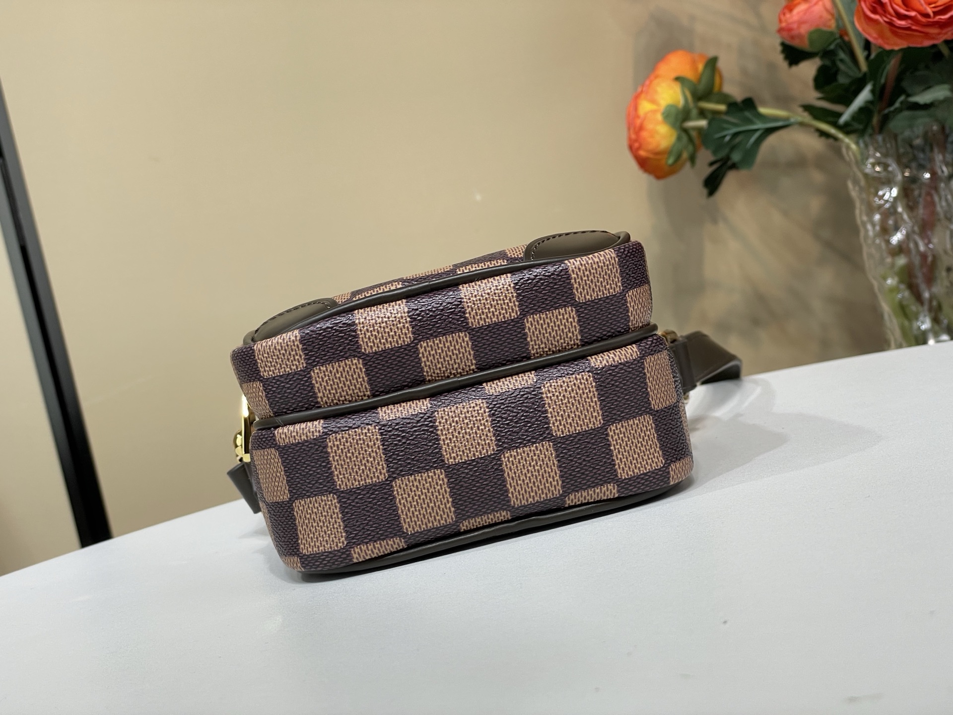 [TOP] Louis Vuitton LV Amazone Crossbody Bag Cowhide 13.5*20*8CM - Brown