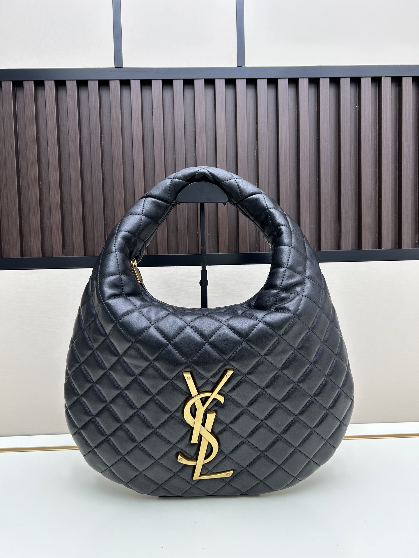 [TOP] Yves Saint Laurent YSL ICARE Baby Nappa Bag 42×30×4cm - Black